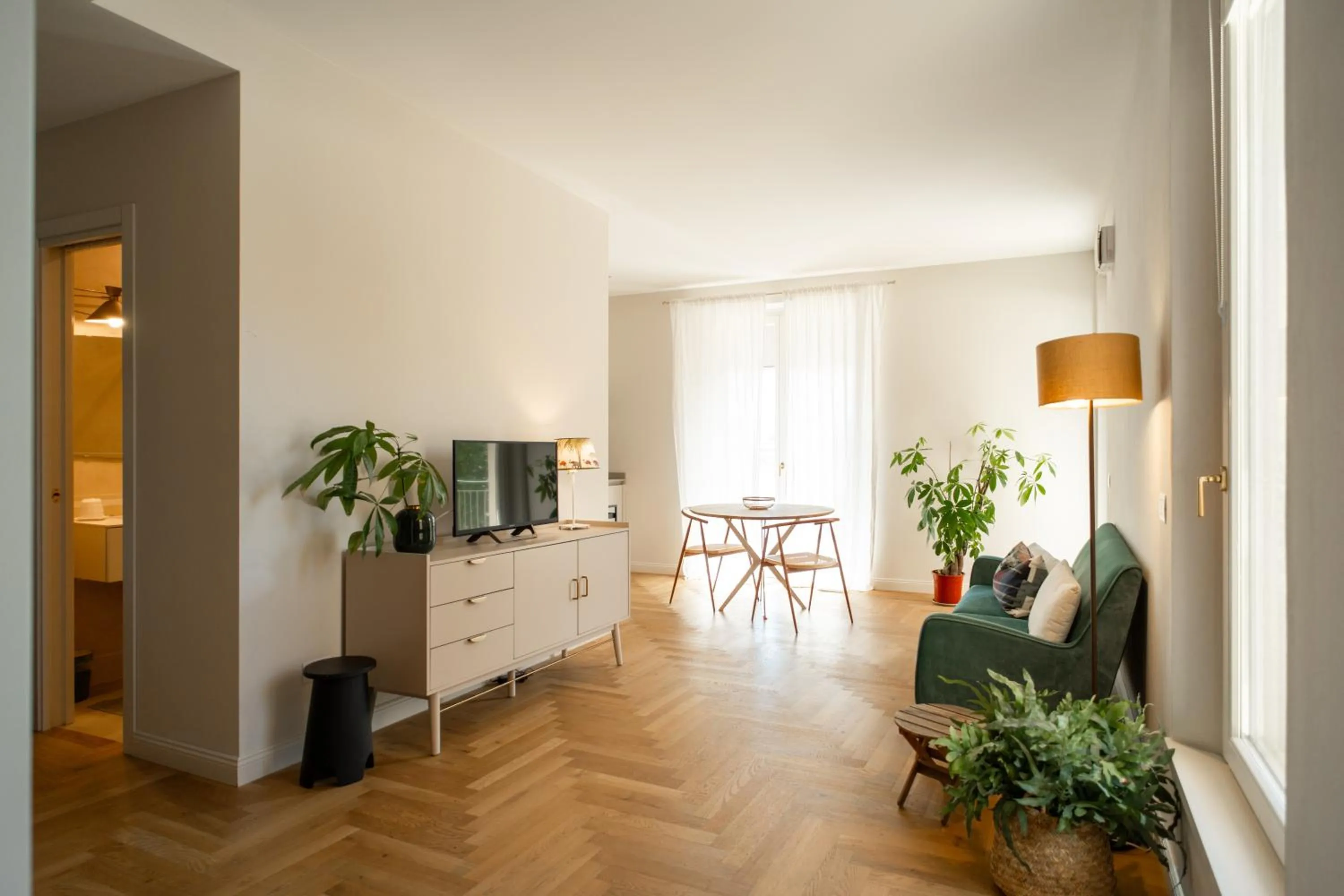 Communal lounge/ TV room in Soggiorno Marconi