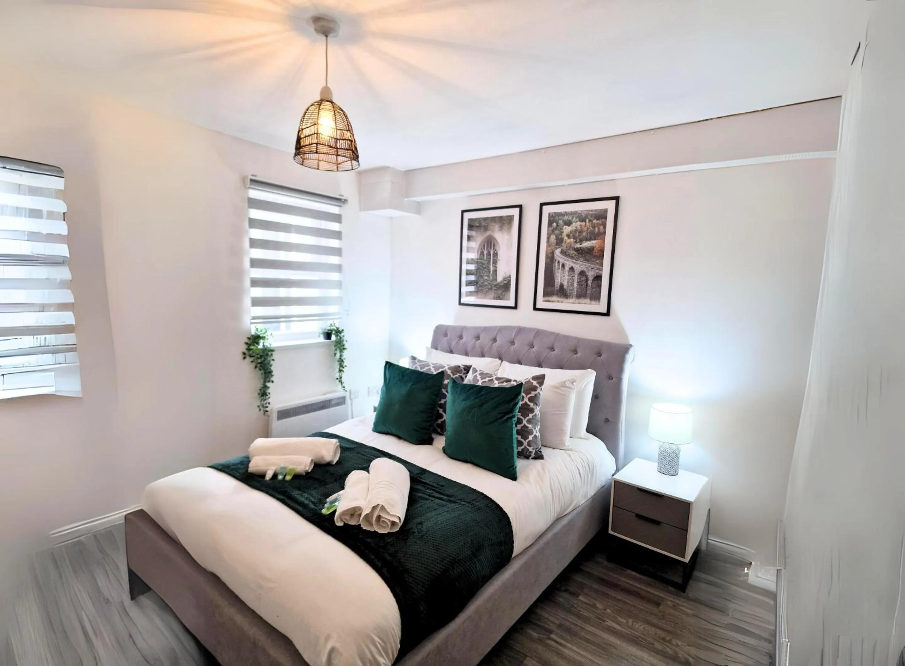 Bedroom, Bed in Manchester Apartments by BEVOLVE - City Centre