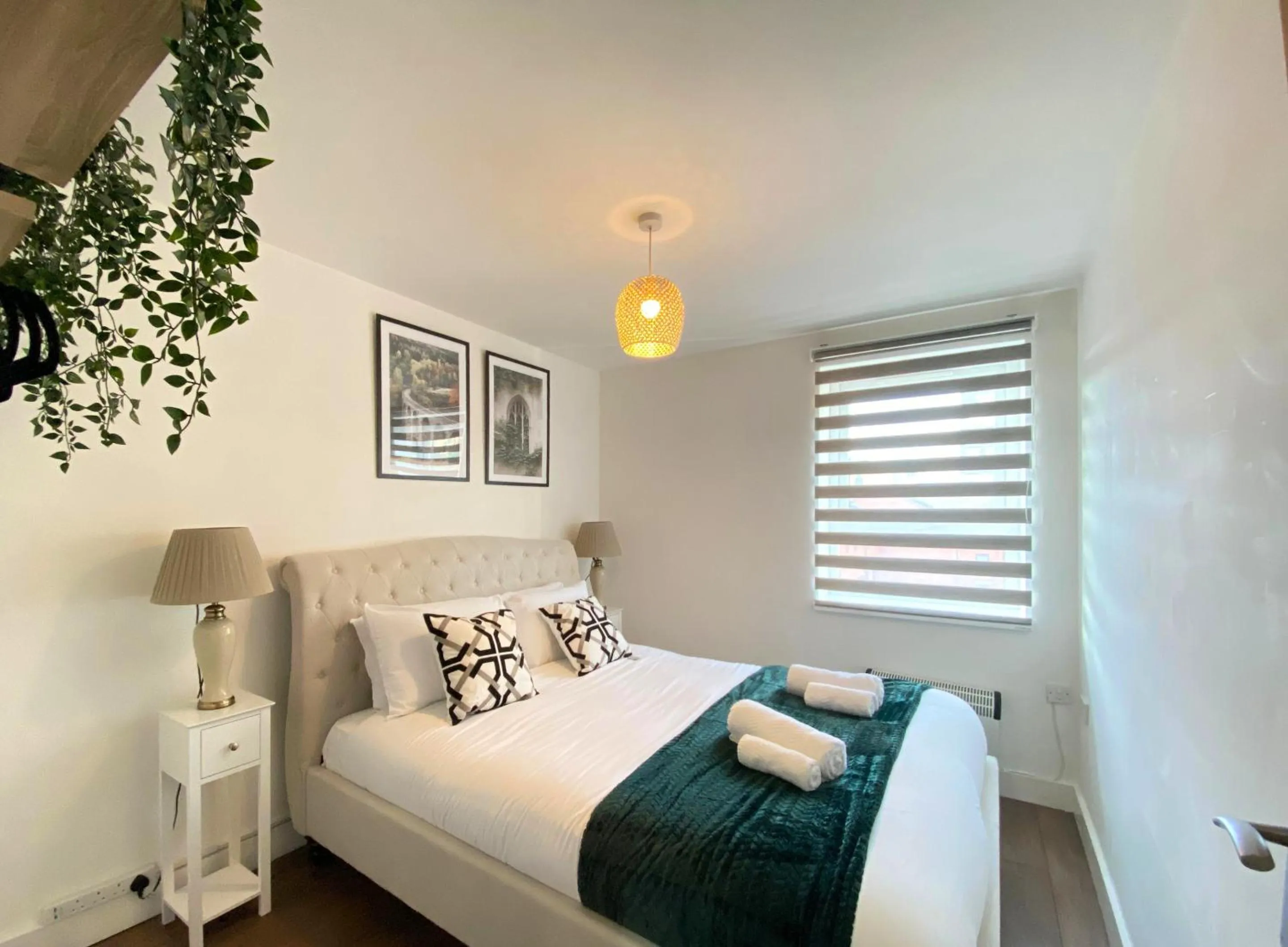 Bedroom, Bed in Manchester Apartments by BEVOLVE - City Centre