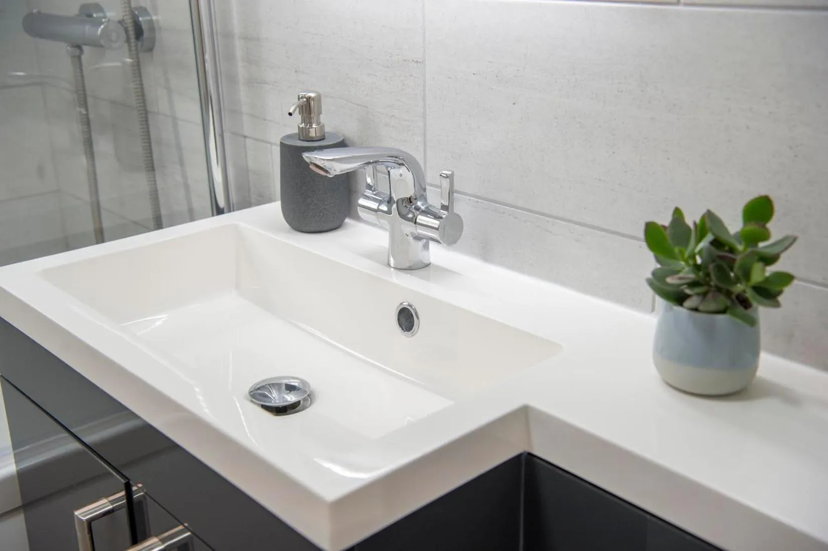 Bathroom in Penleys Apartment