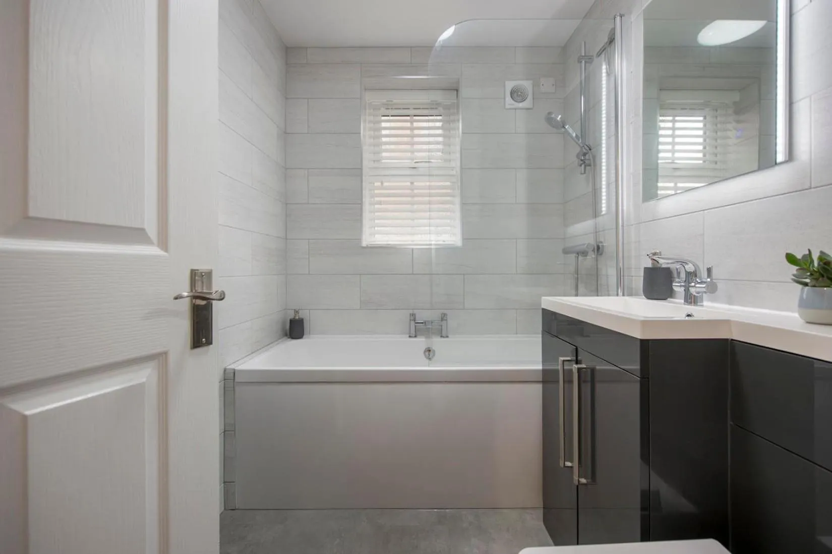 Bathroom in Penleys Apartment