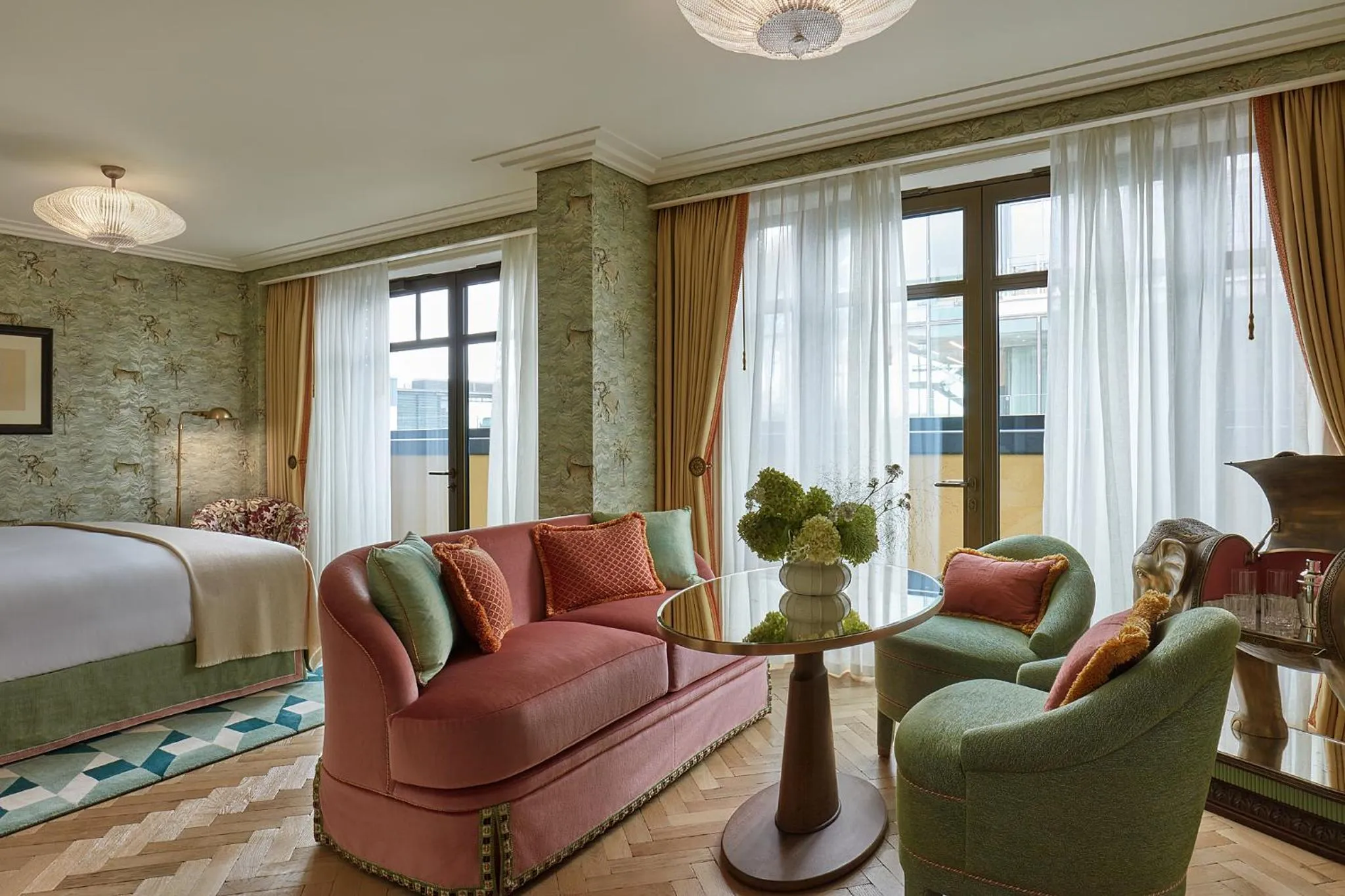 Living room, Bed in Broadwick Soho