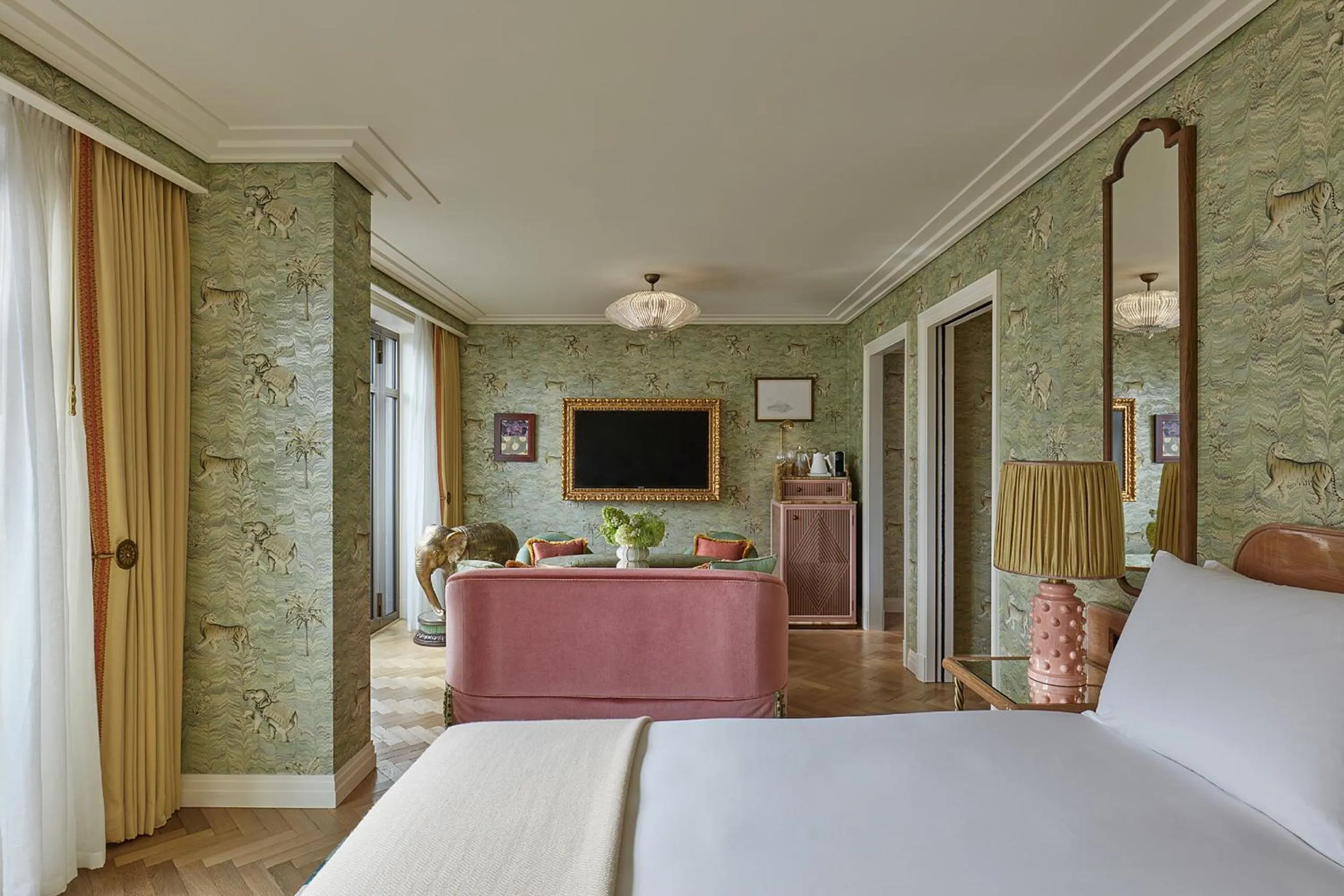 Bedroom, Bed in Broadwick Soho