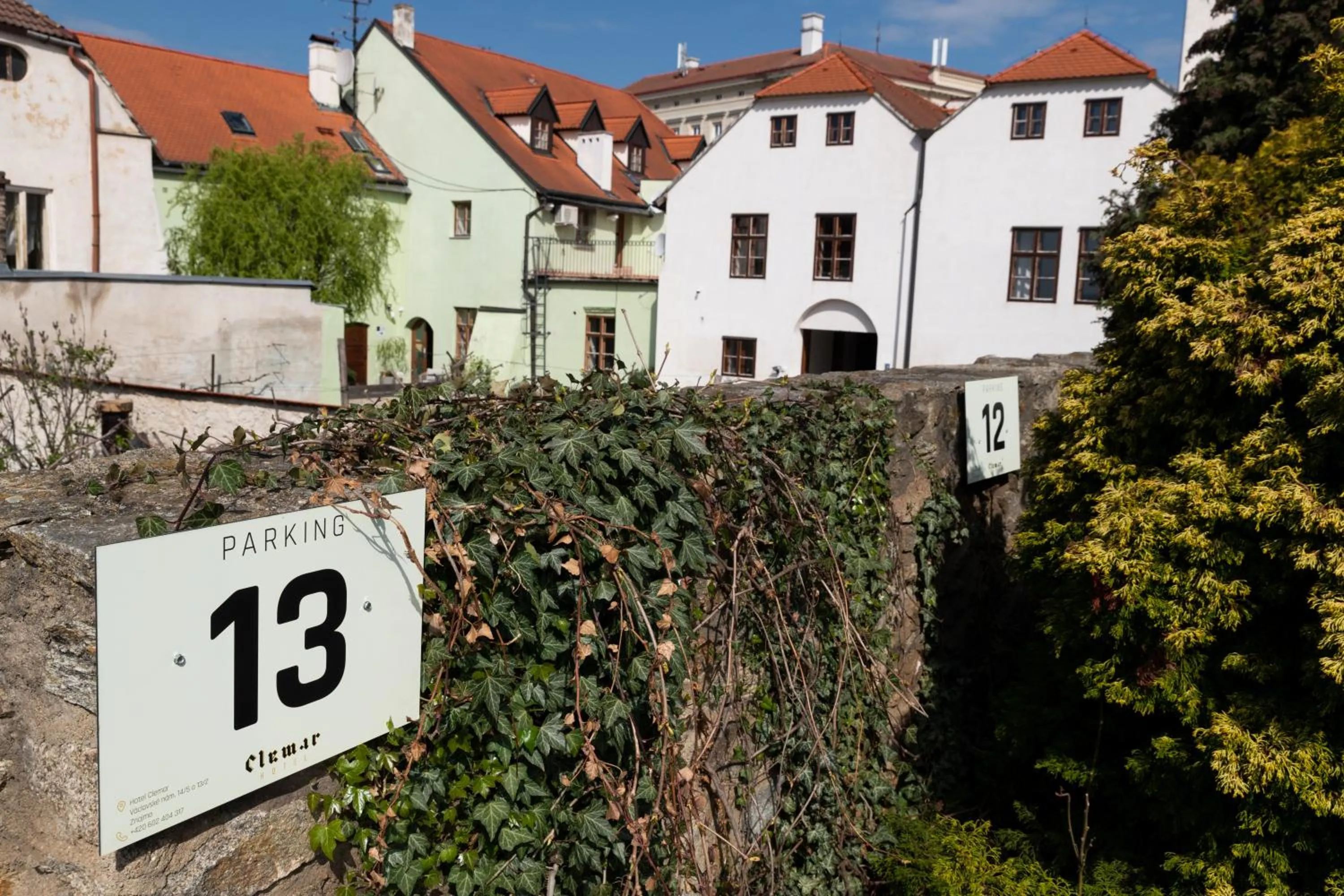 Property building in Penzion Austis