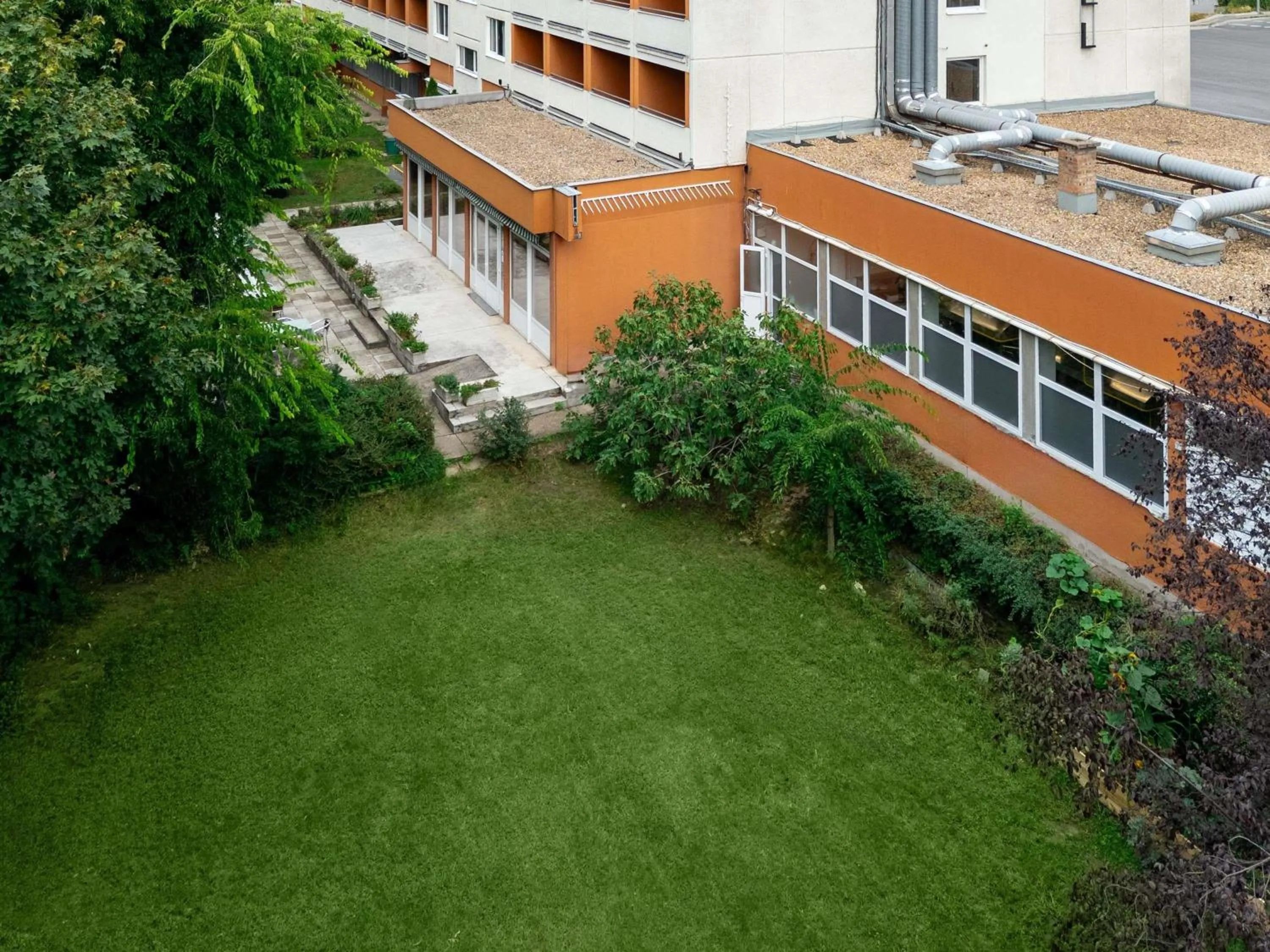 Property building in Ibis Budapest Citysouth