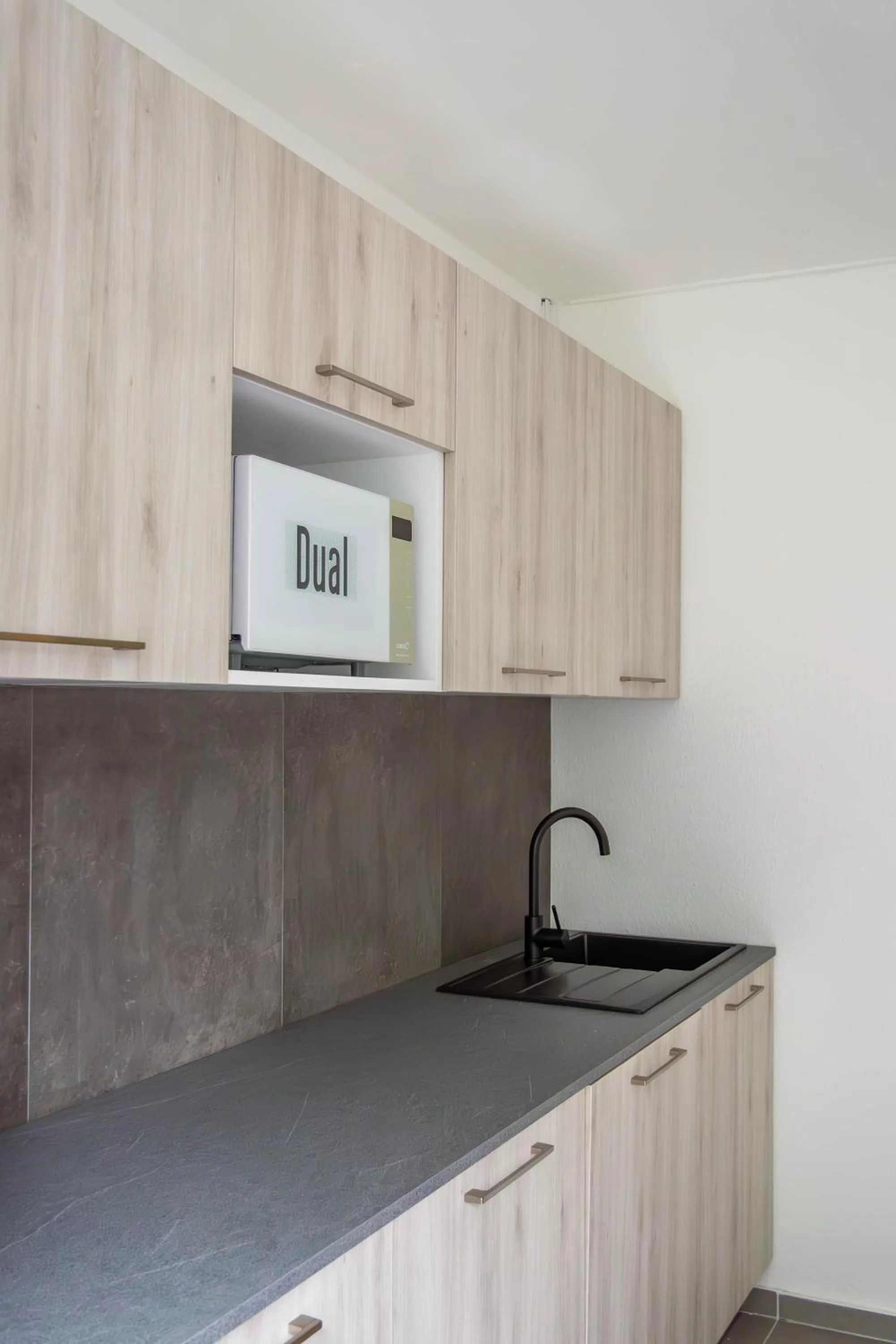 Kitchen or kitchenette in Ibis Budapest Citysouth