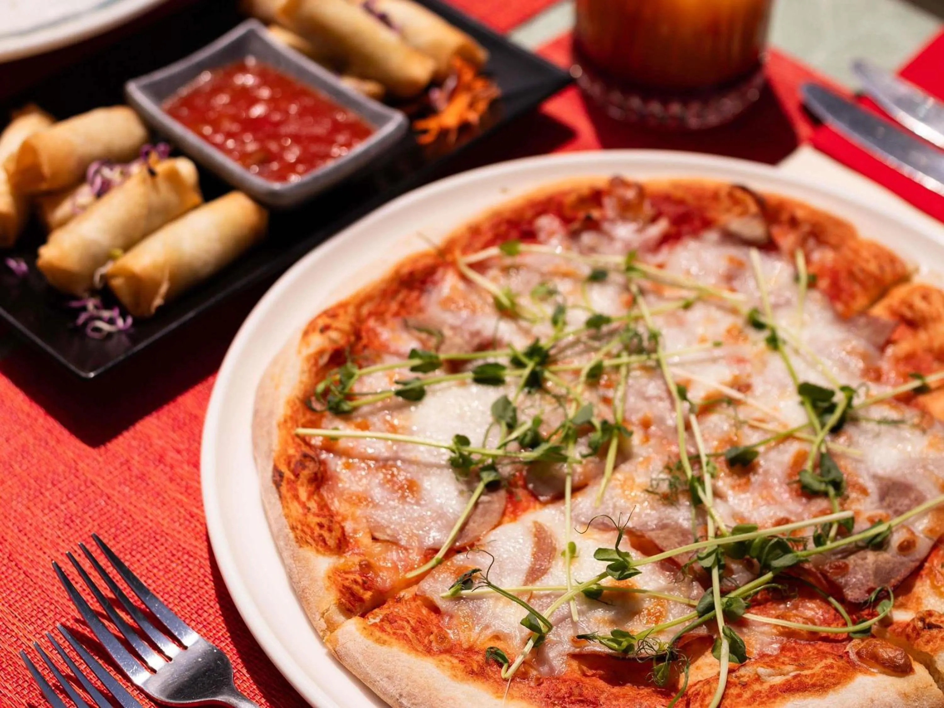 Lounge or bar in Ibis Budapest Citysouth