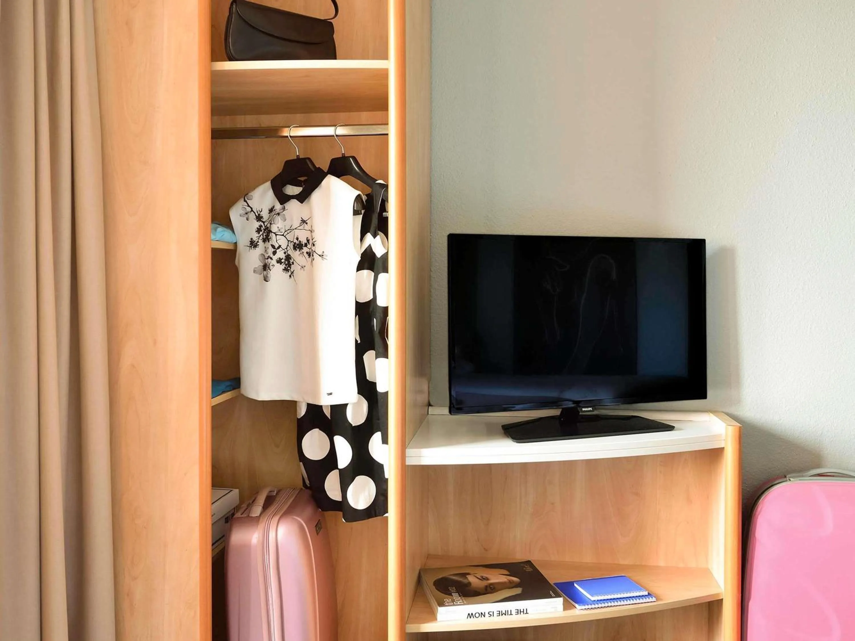 Bedroom in Ibis Budapest Citysouth