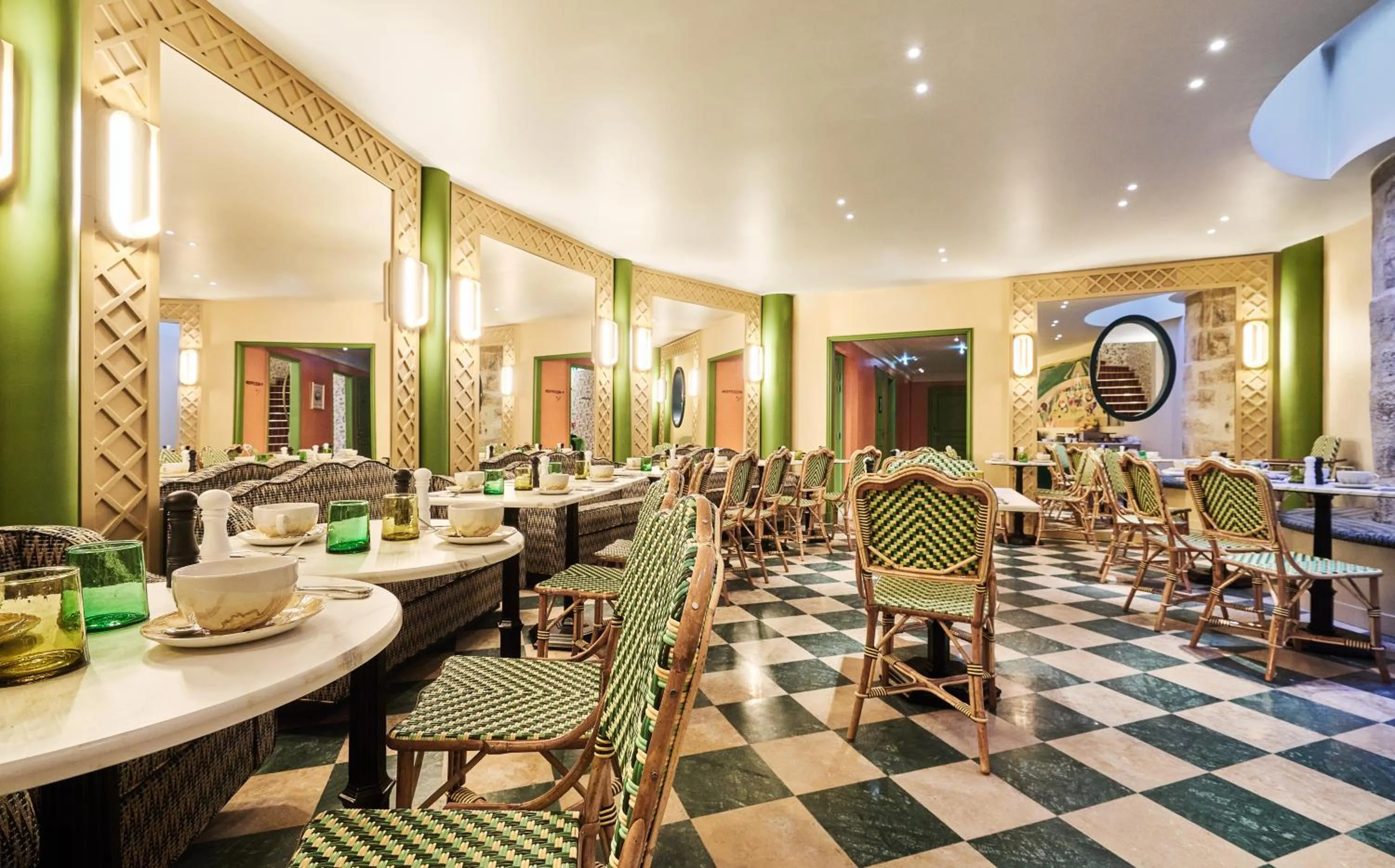 Breakfast in Hôtel Prince de Conti - Hôtel Rénové