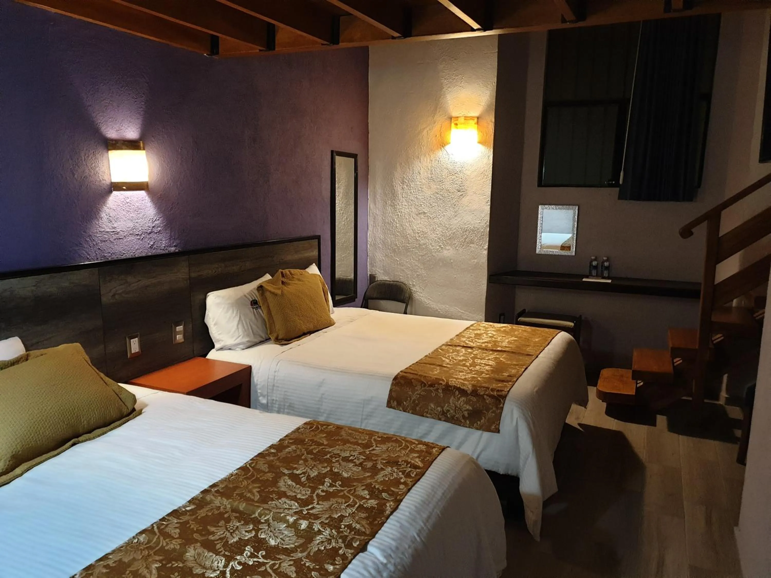 Photo of the whole room, Bed in Hotel Don Carlos