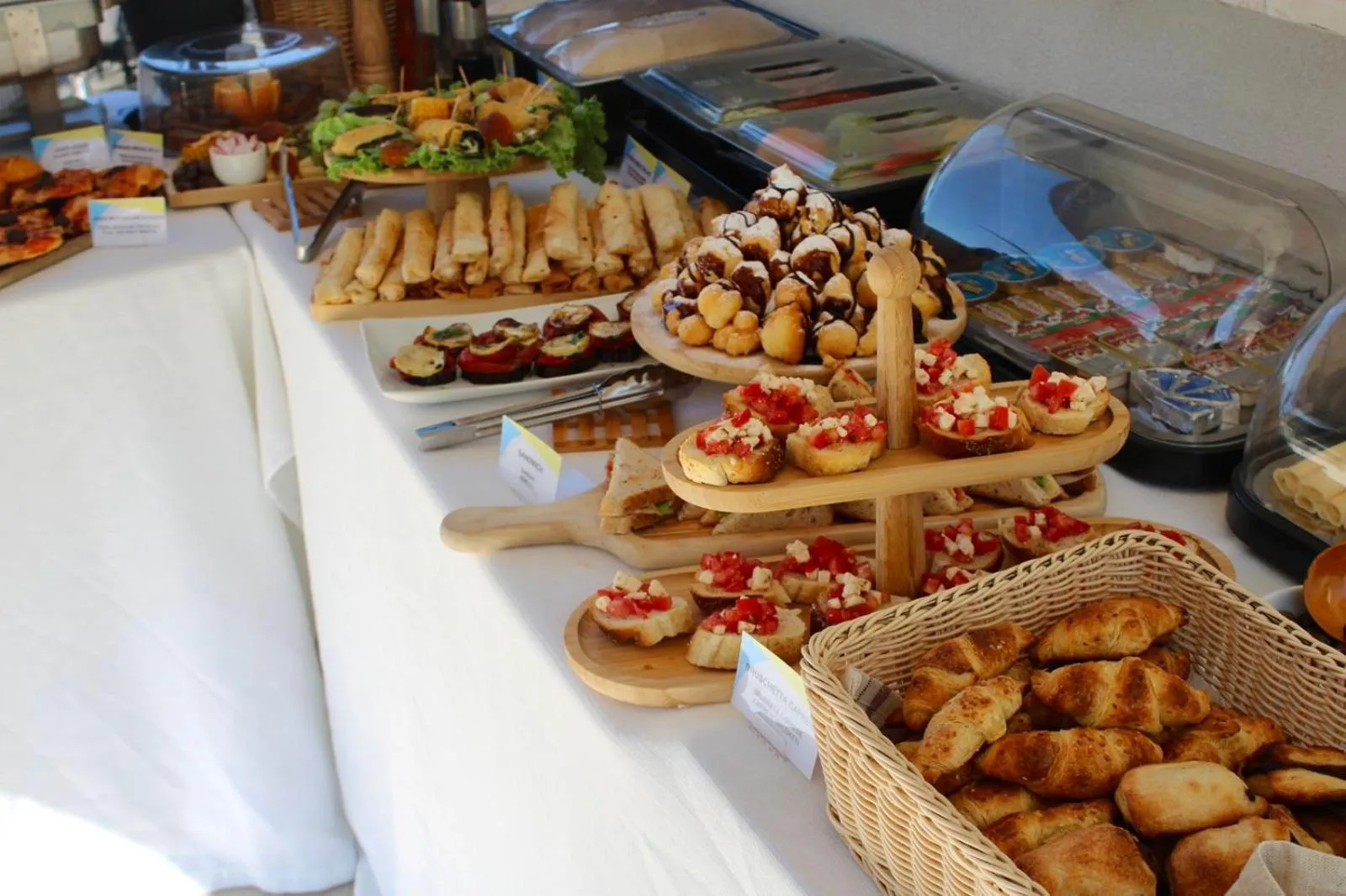 Restaurant/places to eat in Atelier