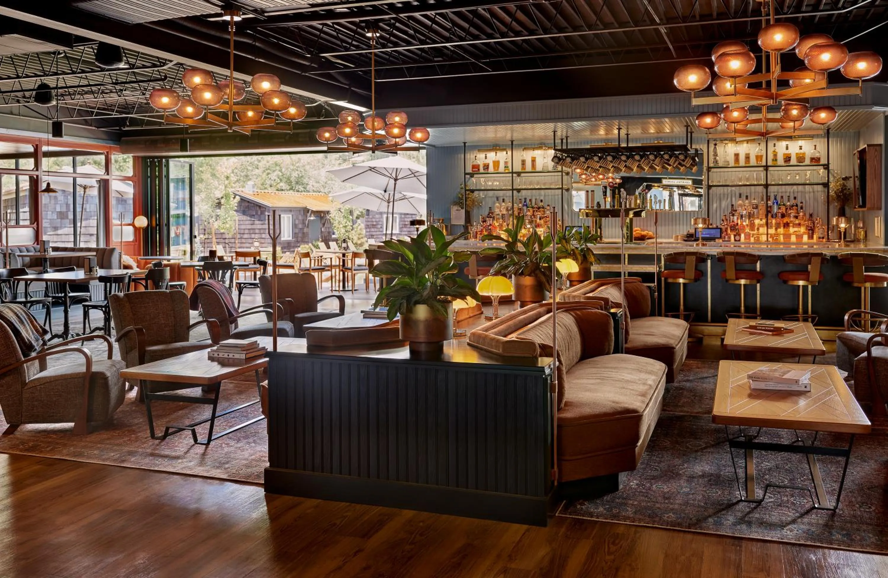 Restaurant/places to eat in High Country Motor Lodge - Near NAU and Downtown