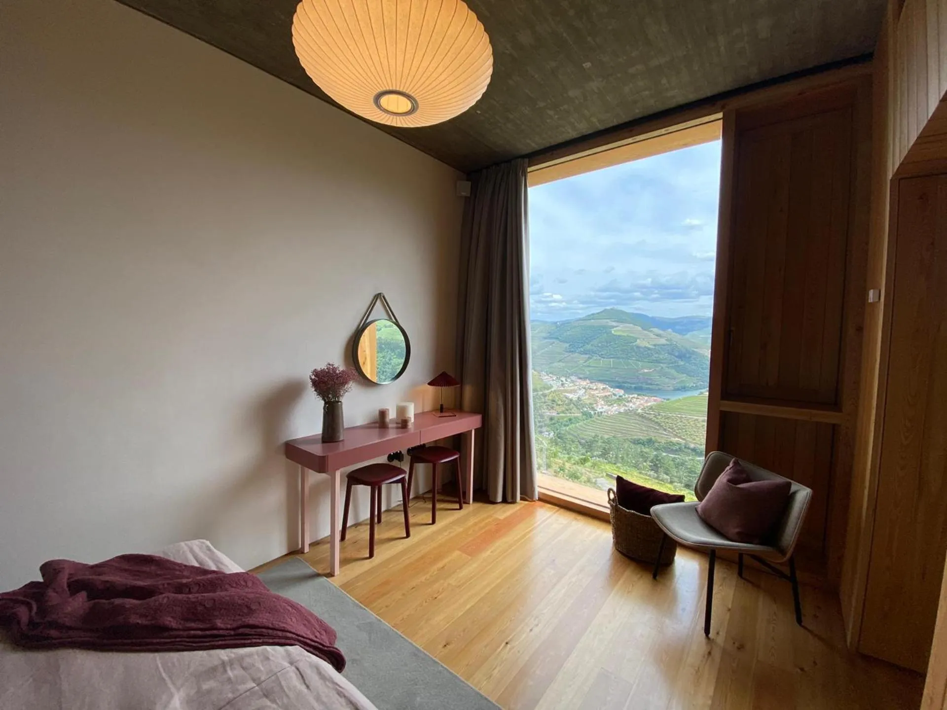 River view, Bed in Casa do Arco by Douro Exclusive