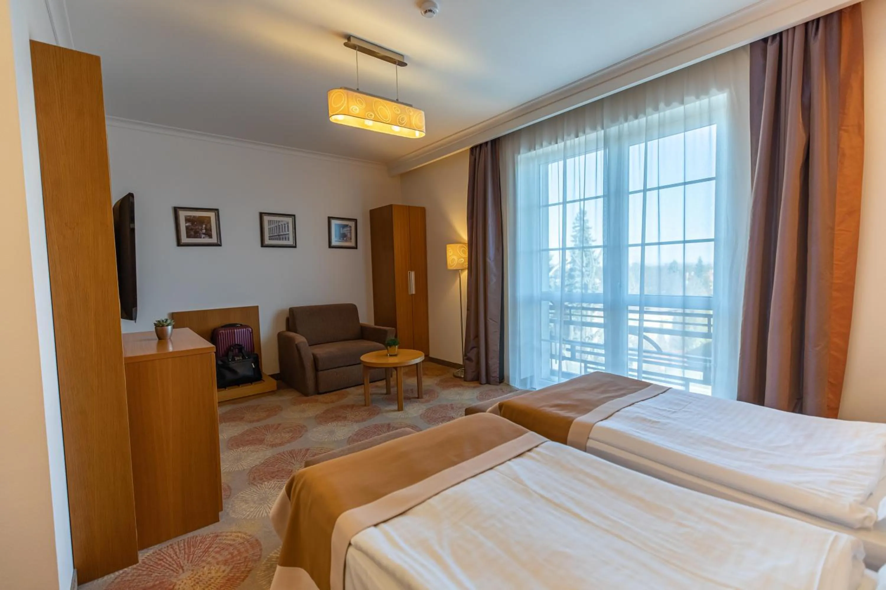 Superior Triple Room - single occupancy in City Hotel Miskolc