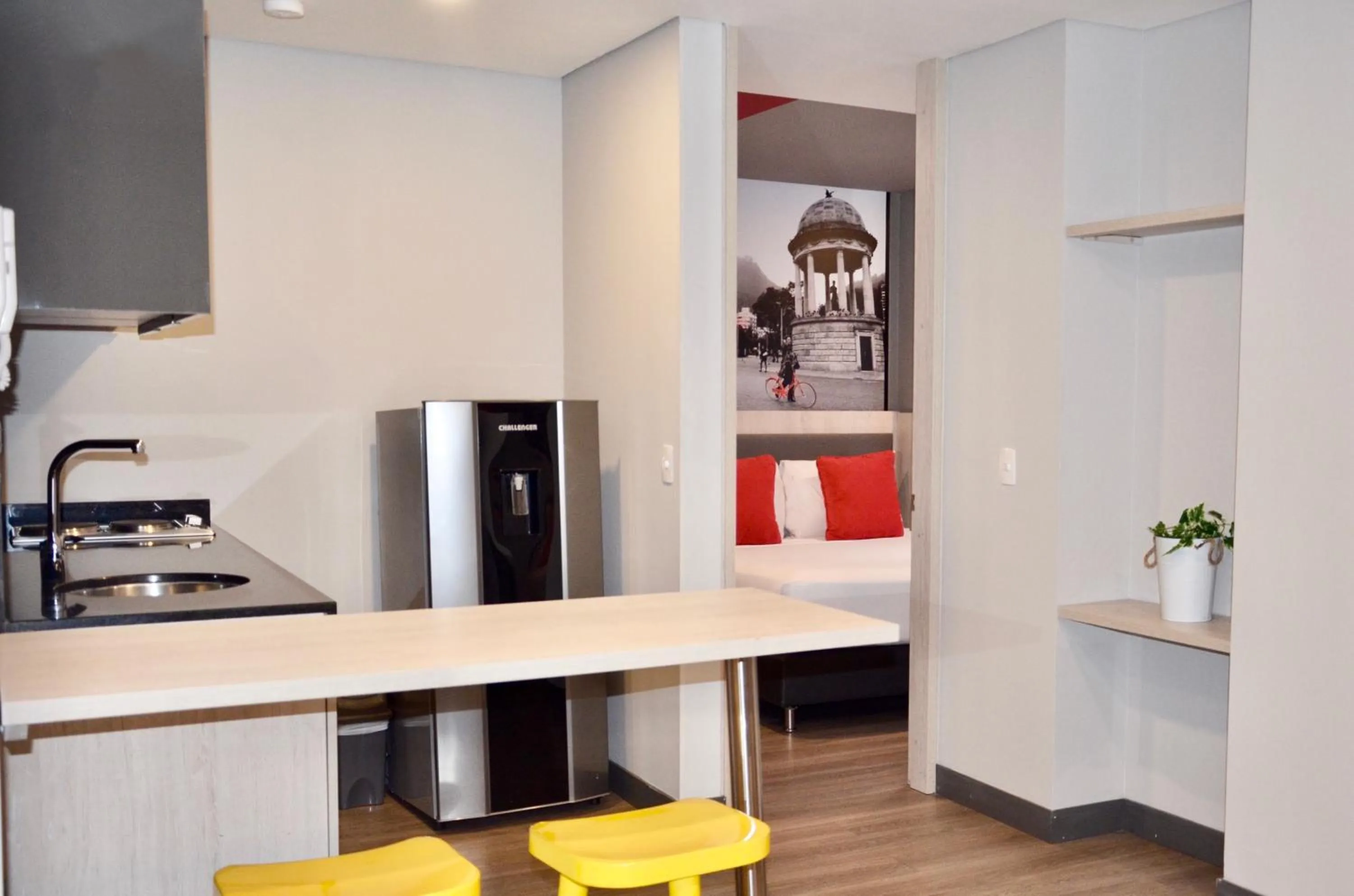 Kitchen or kitchenette in Suites Home 118 By SHG