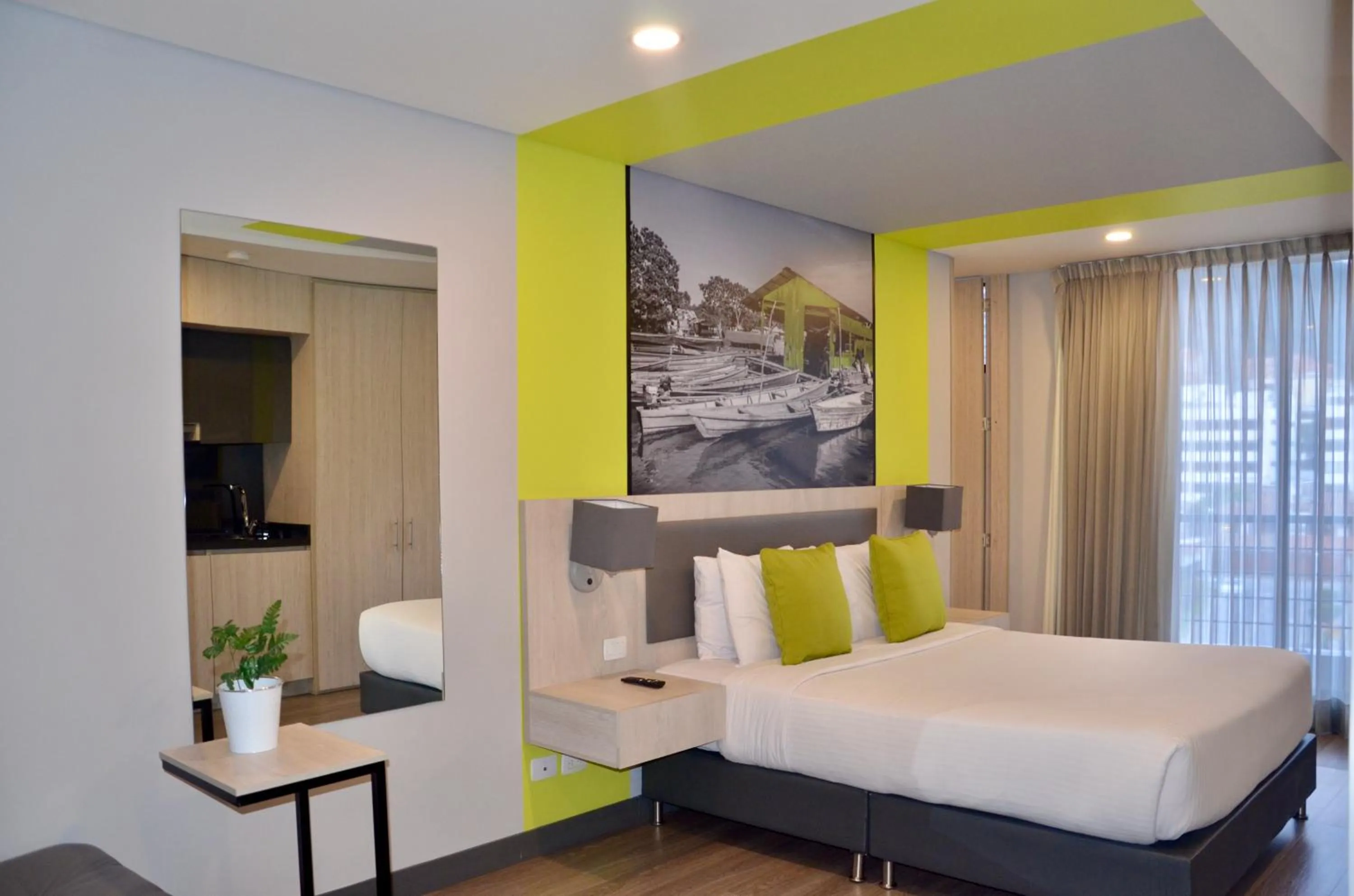 Photo of the whole room in Suites Home 118 By SHG