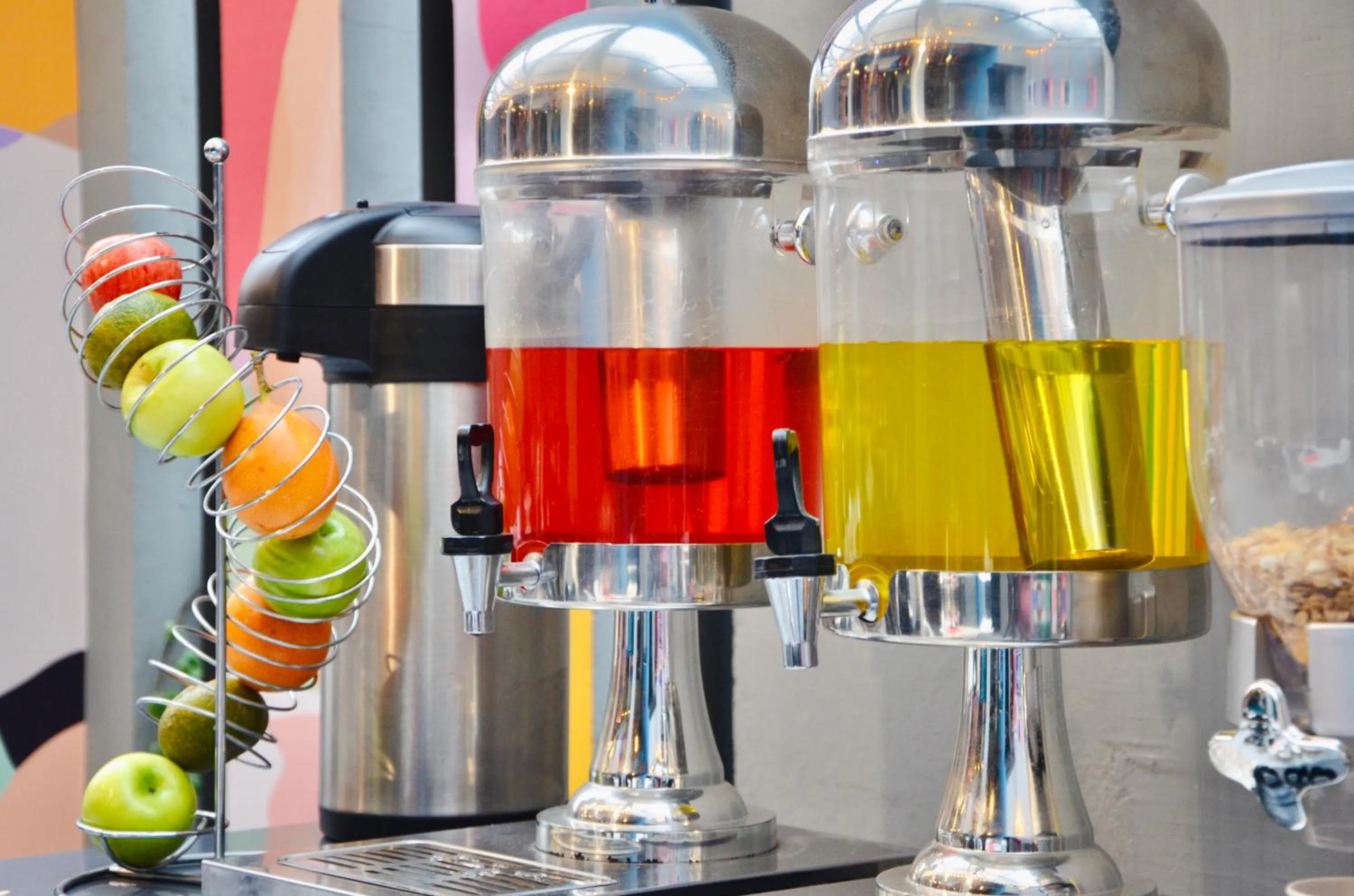 Coffee/tea facilities in Suites Home 118 By SHG