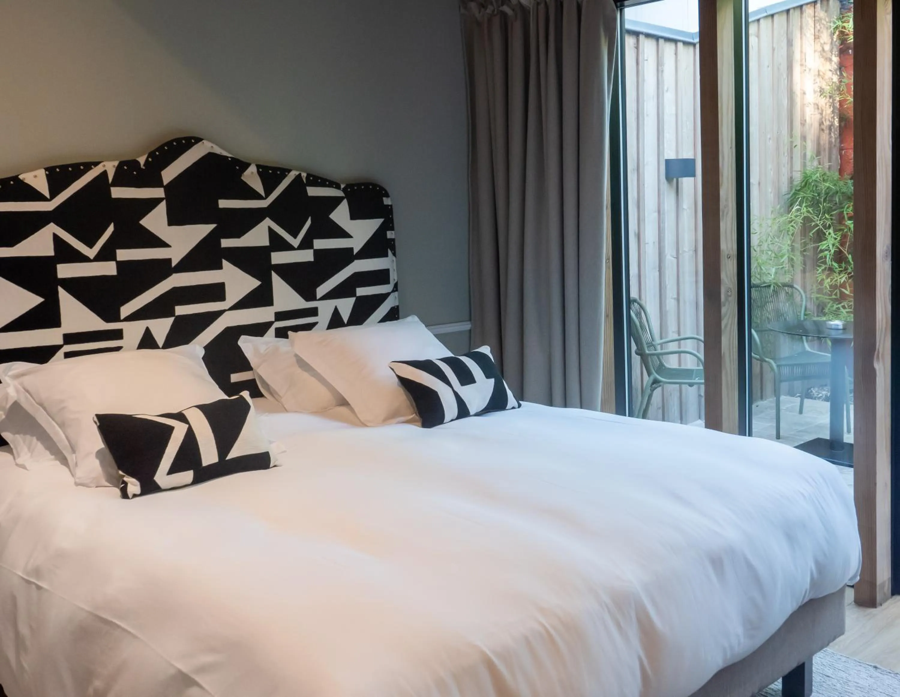 Bed in Hôtel Maison Pavlov - Restaurant & Spa - Bordeaux Bouscat