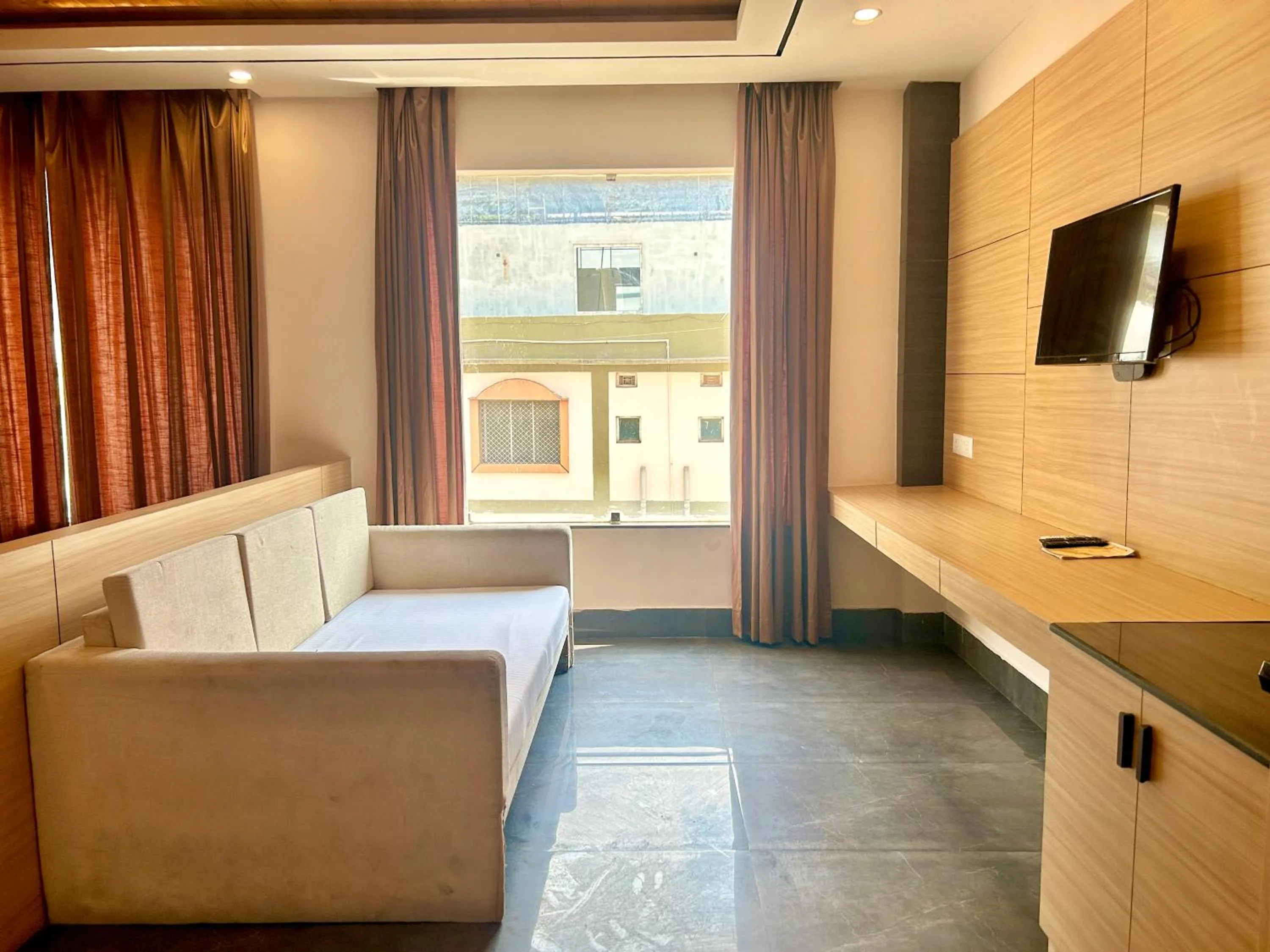 TV and multimedia in Hotel Aqua Vibes