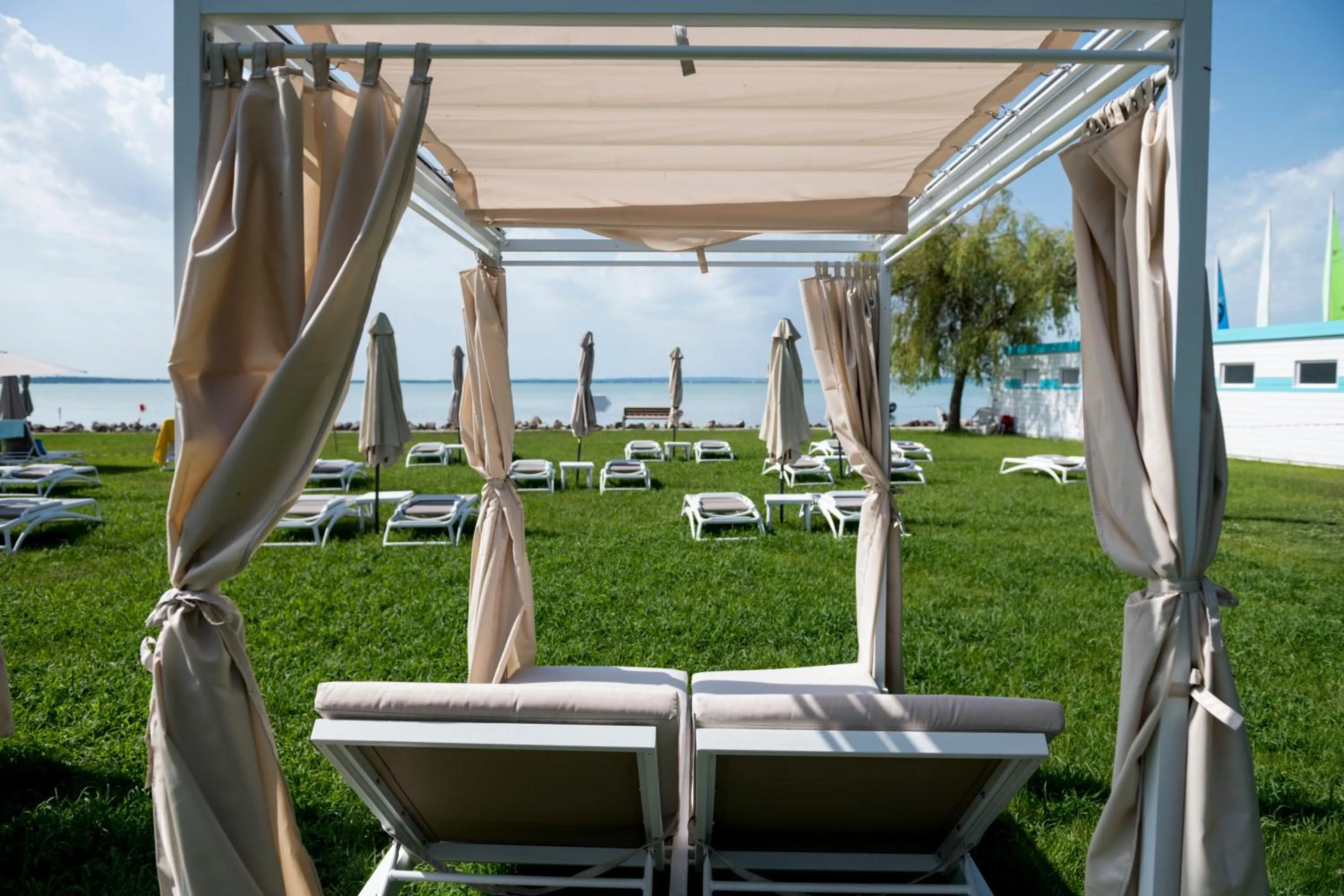 Garden in Hotel Marina Port