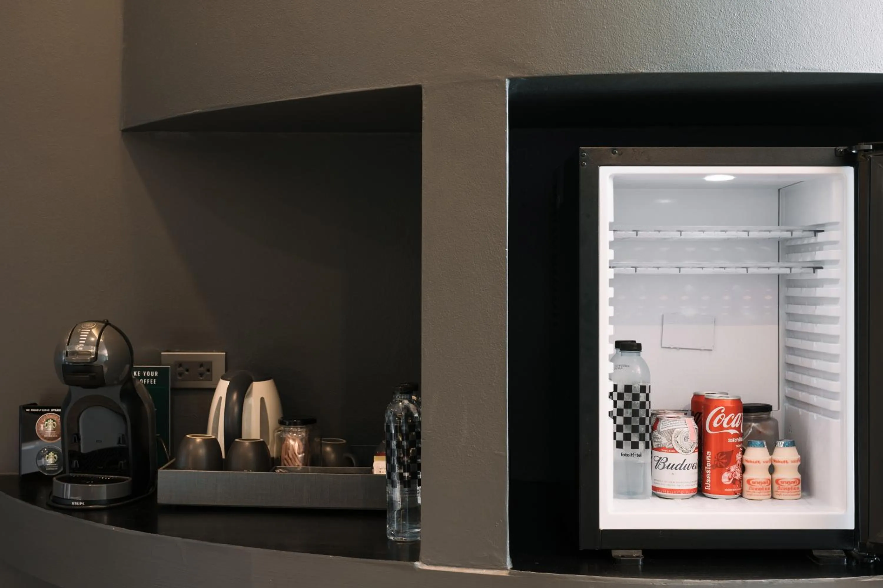 oven in Foto Hotel Phuket Beachfront