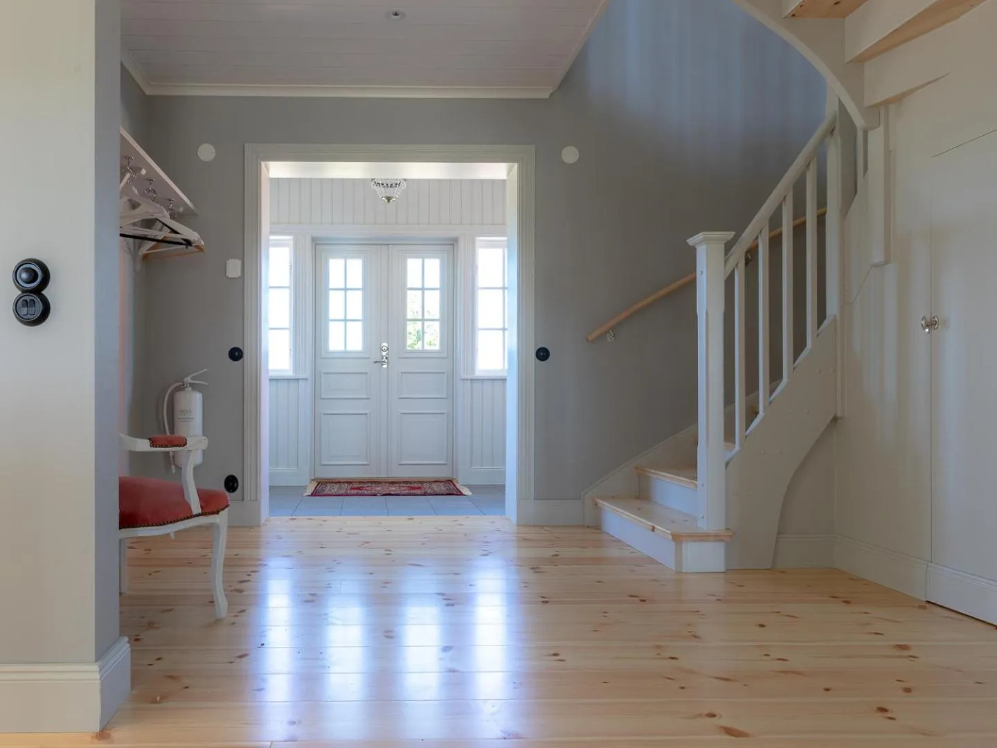 Property building in Bergs Gård & Hållsvikens Gård