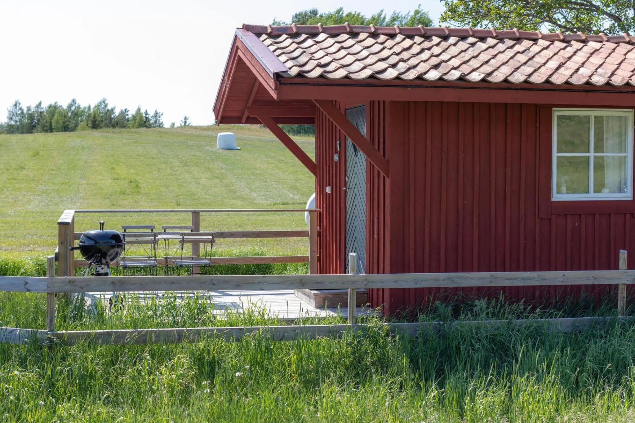 Property building in Bergs Gård & Hållsvikens Gård