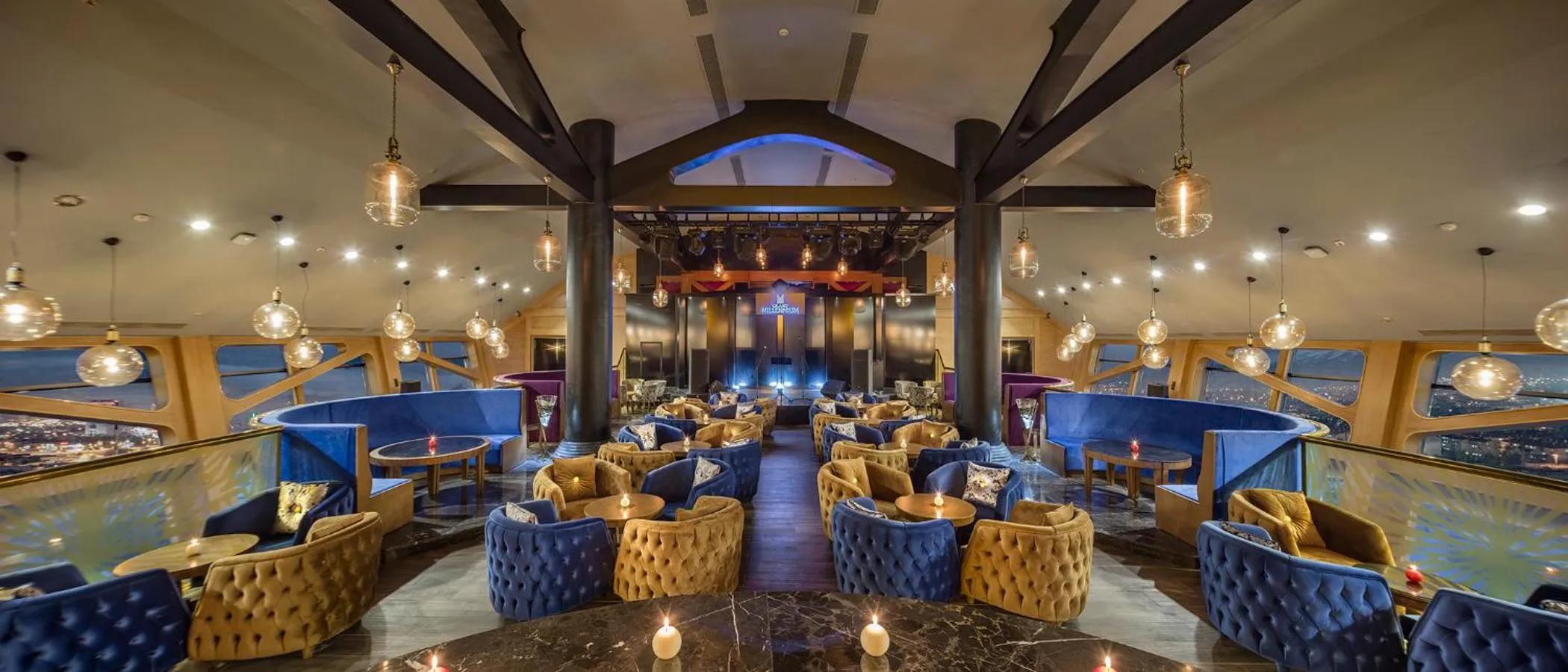 Lounge or bar in Grand Millennium Konya