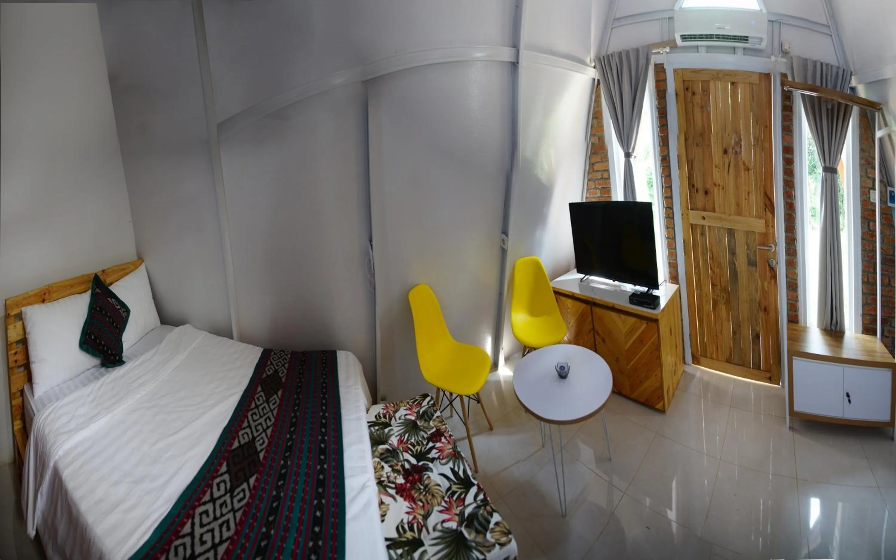 Bedroom, Bed in GSV Cottage Sharia