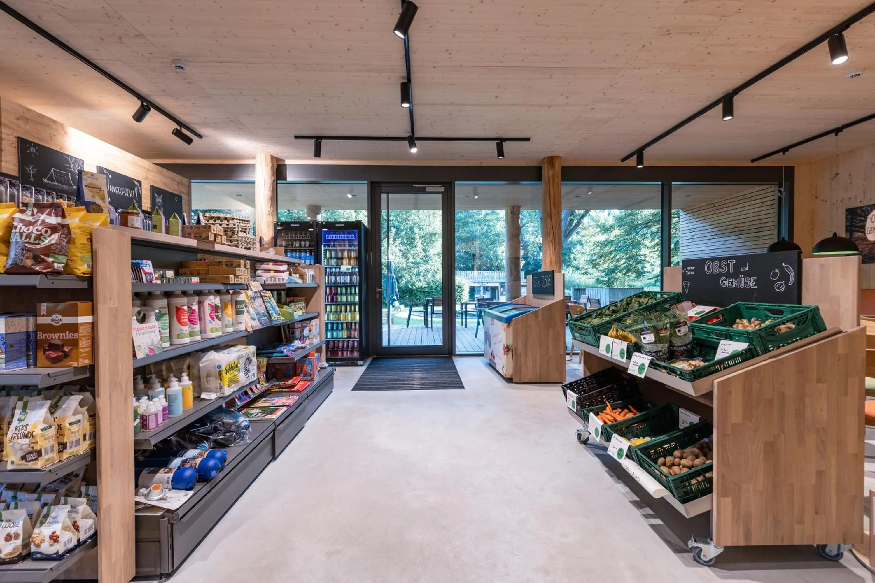 Restaurant/places to eat in Hotel 11 Eulen