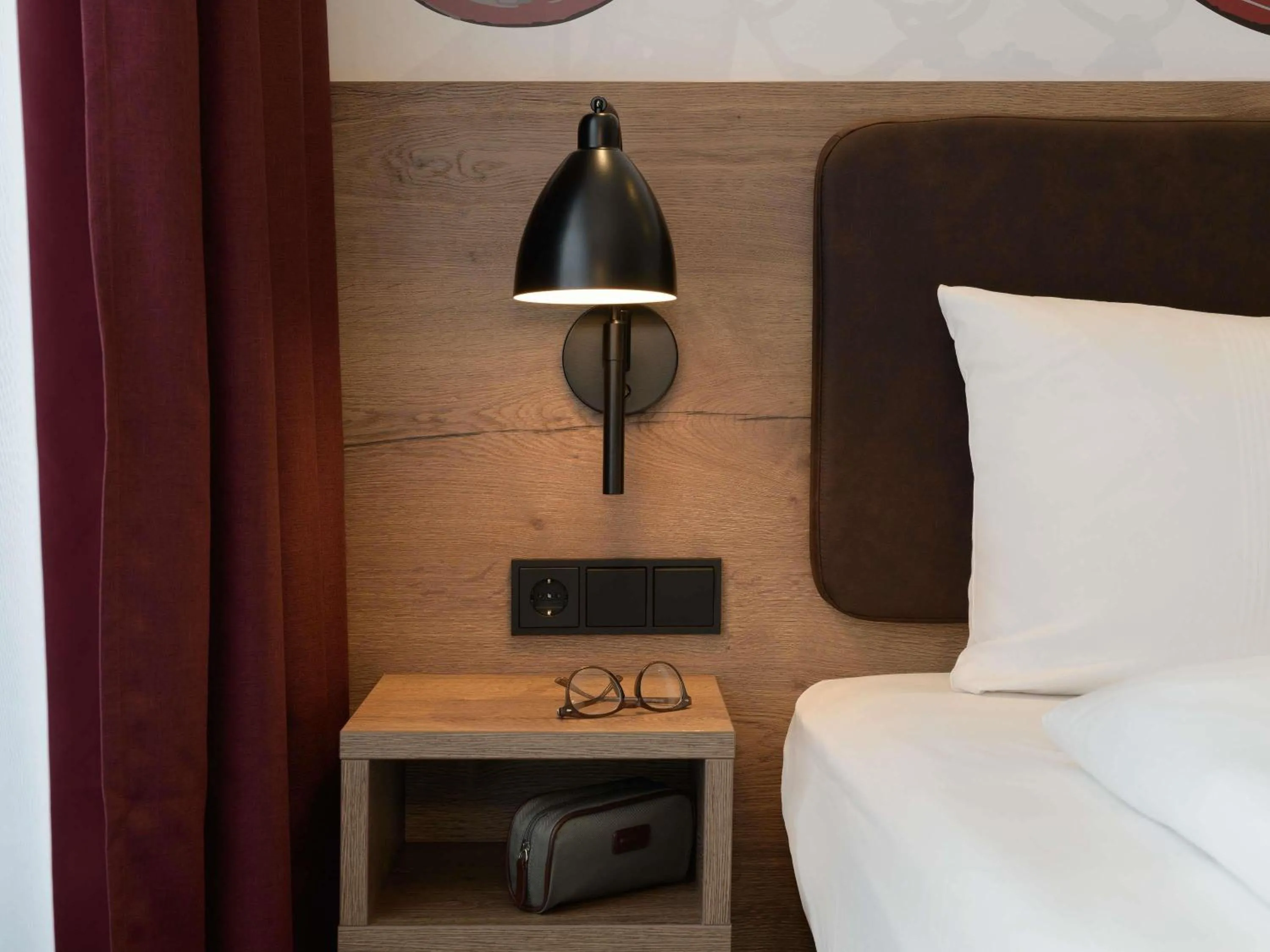 Bedroom, Bed in ibis Styles Coburg