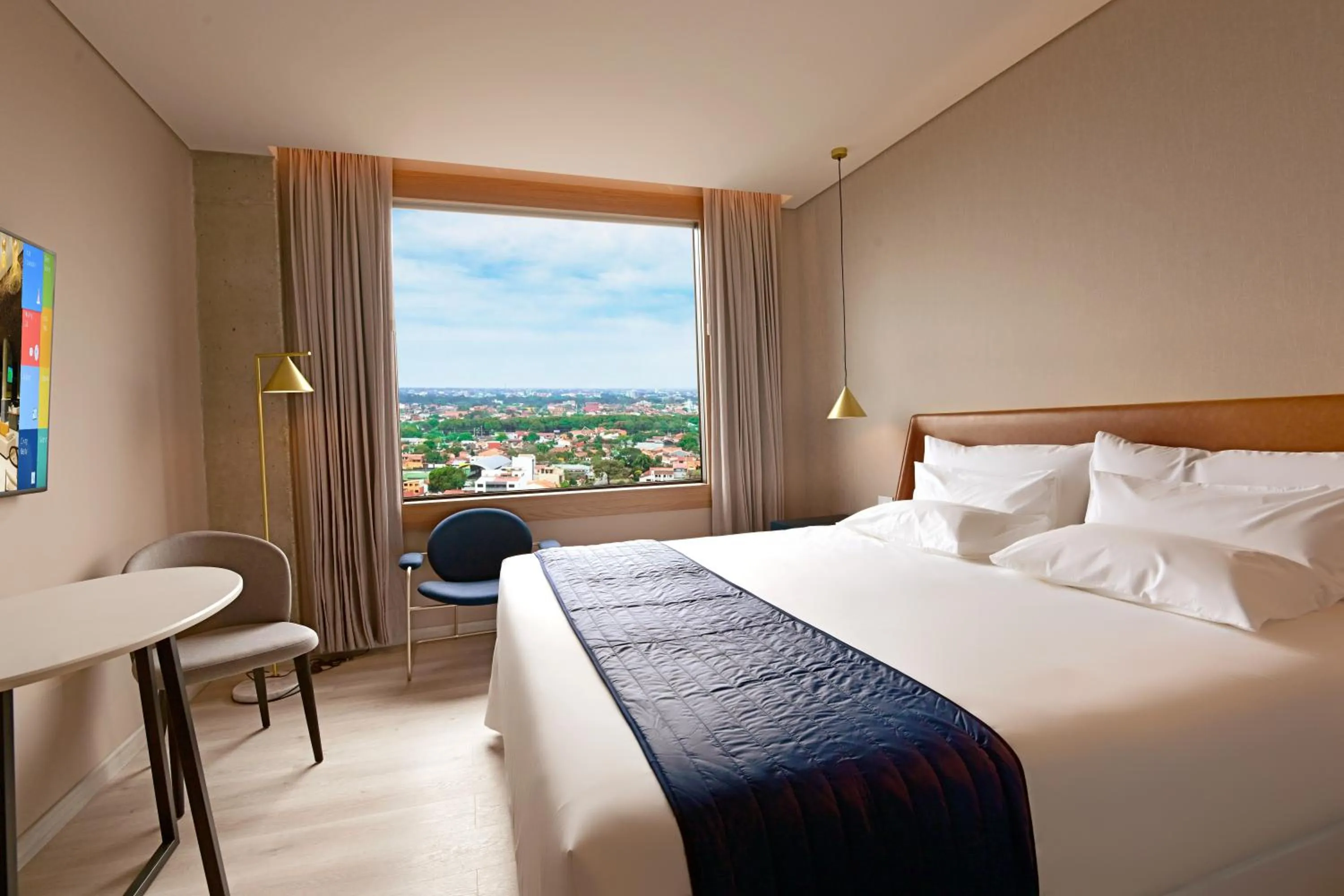 Photo of the whole room, Bed in Novotel Santa Cruz De La Sierra