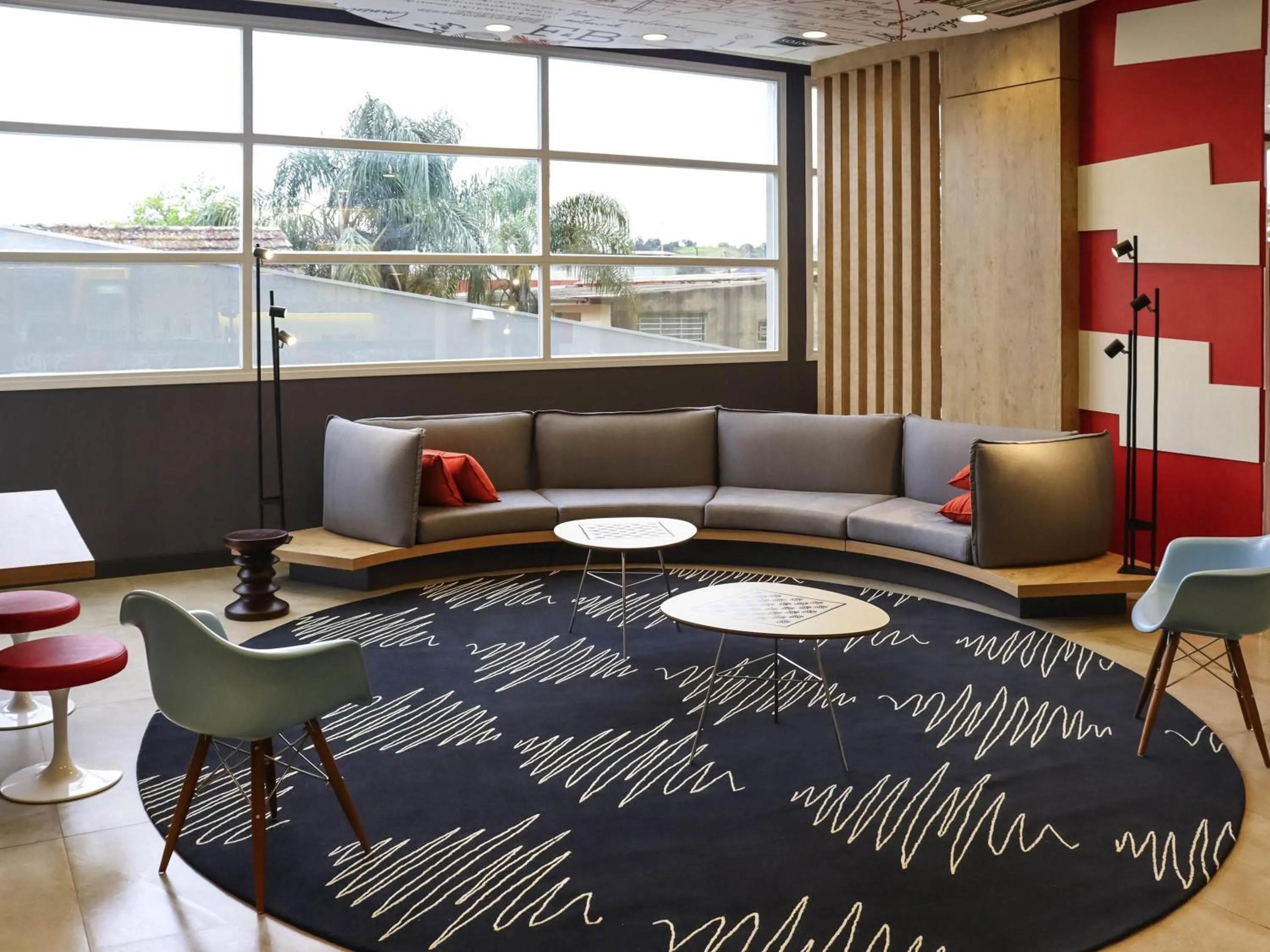 Property building in Ibis Guaxupe