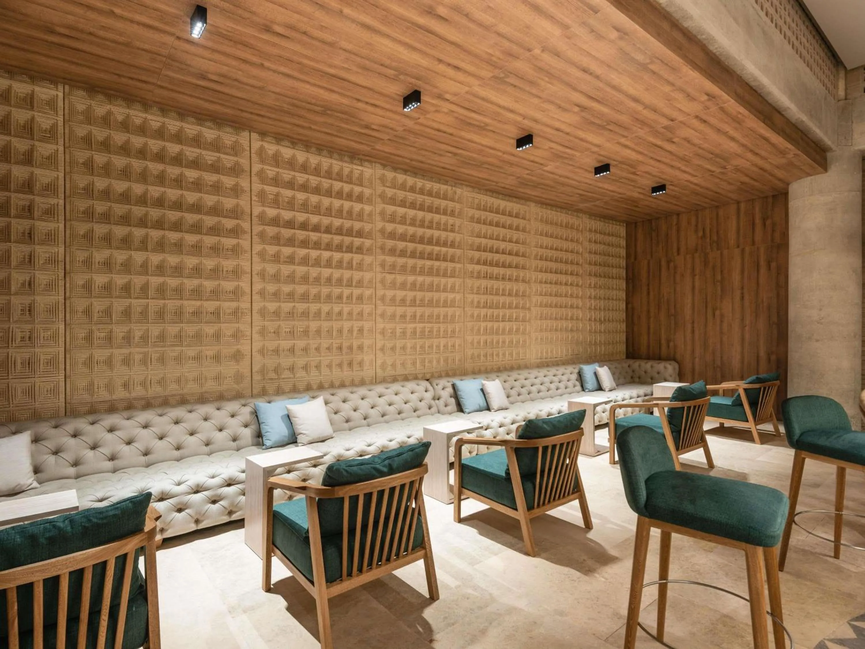 Lounge or bar in Sofitel Barú Cartagena