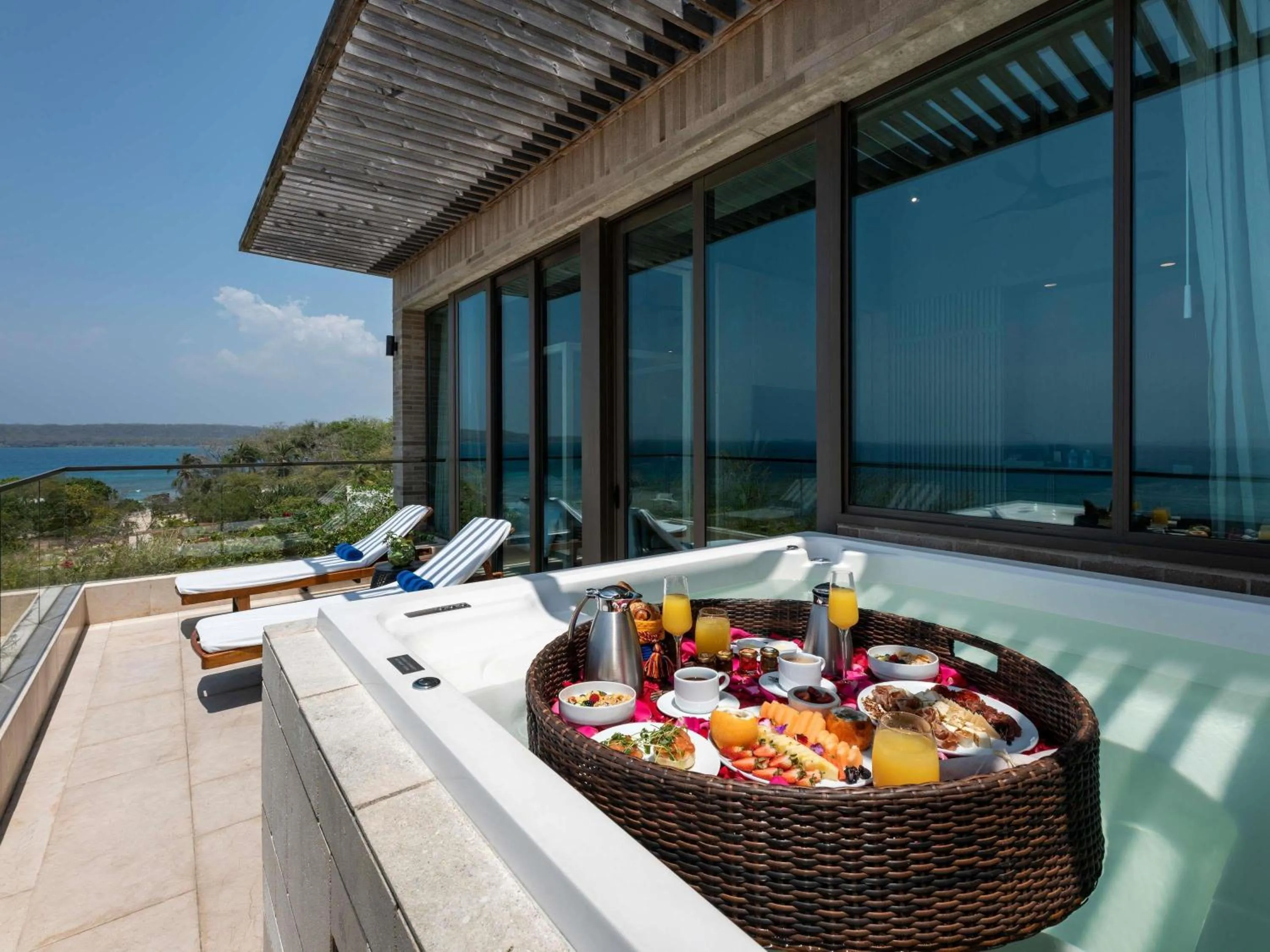 Photo of the whole room in Sofitel Barú Cartagena