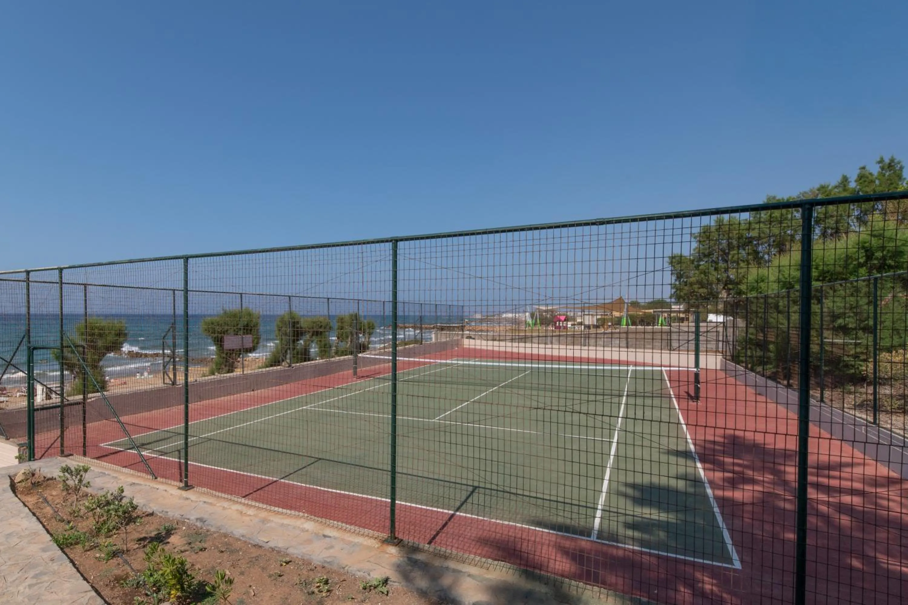 Tennis court in Themis Beach Hotel