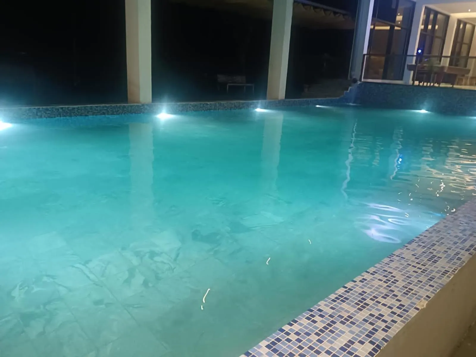 Swimming pool in MERIDIAN HILL TOP YERCAUD