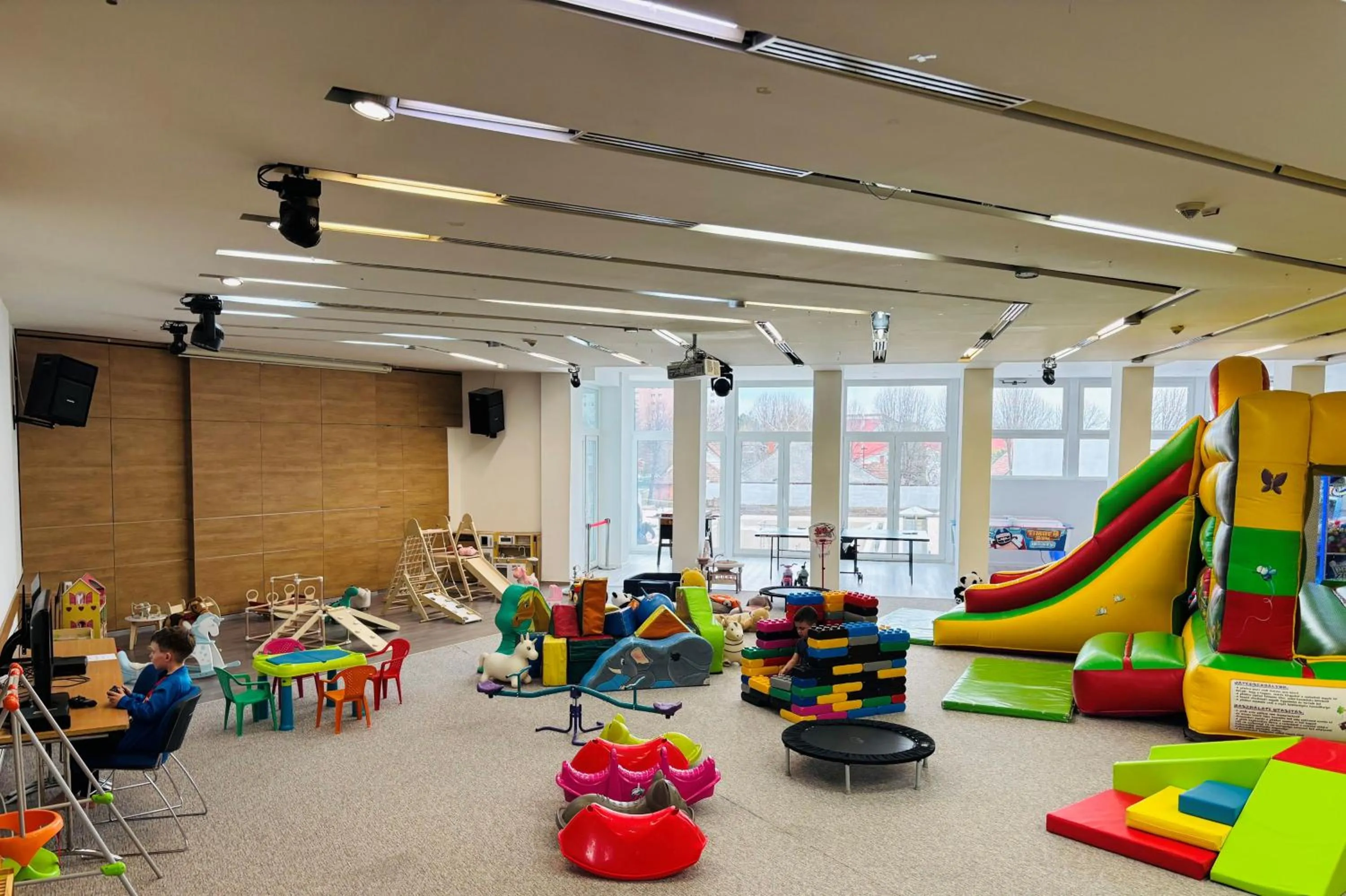 Game Room in CE Plaza Hotel