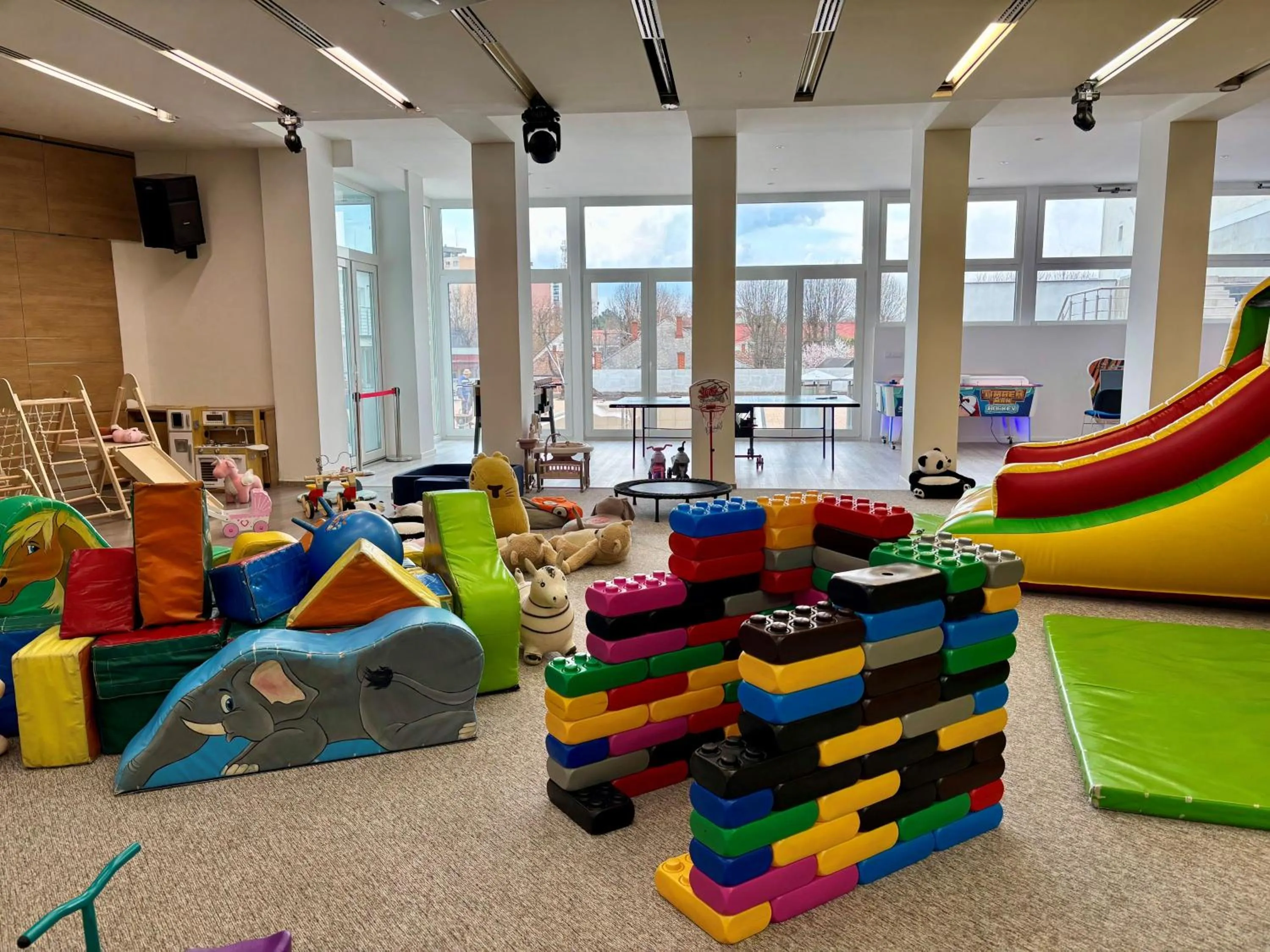 Game Room in CE Plaza Hotel