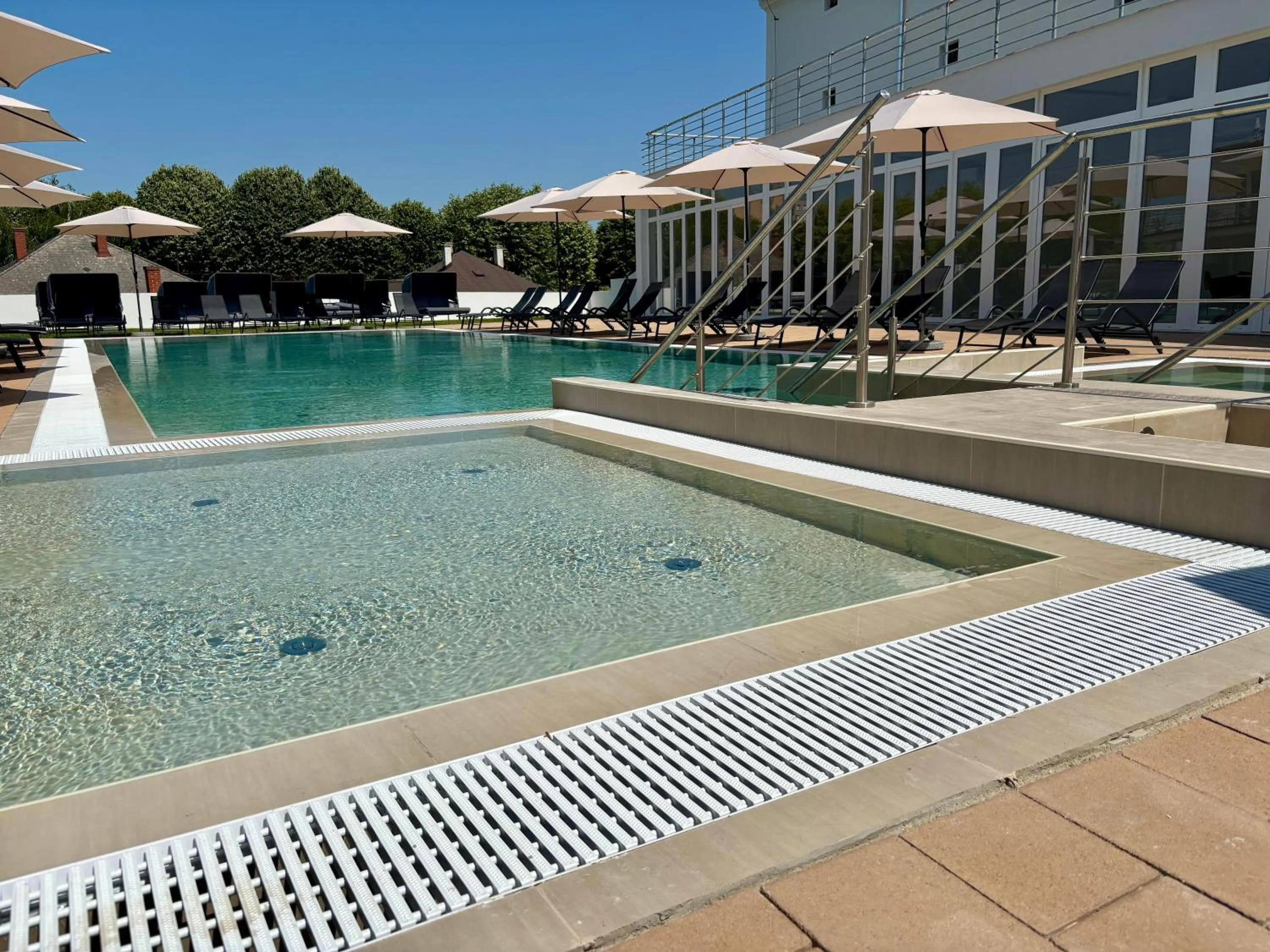 Pool view in CE Plaza Hotel