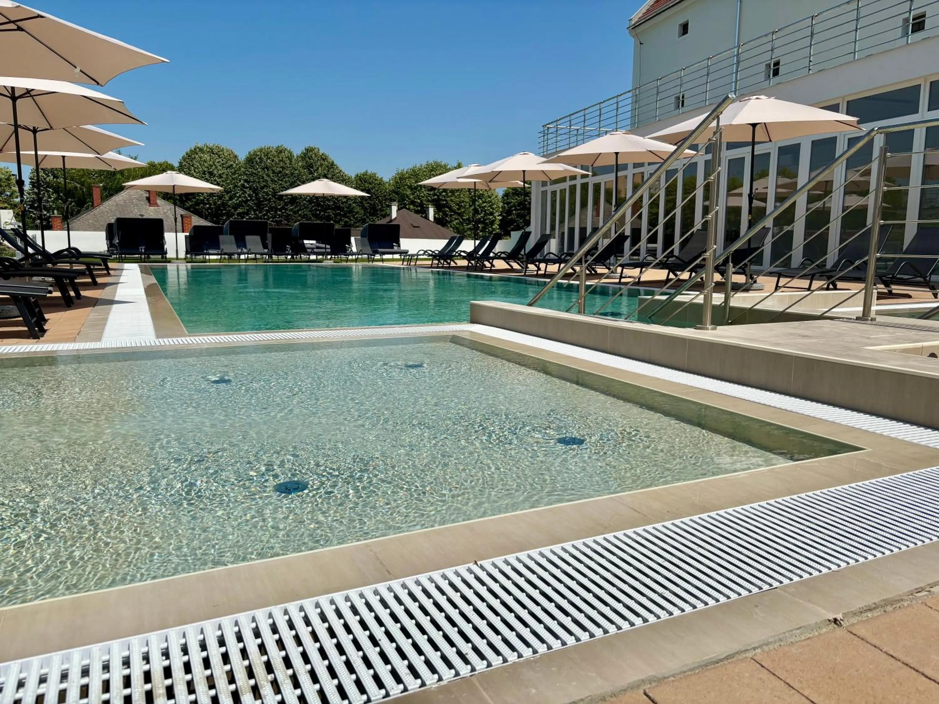 Day in CE Plaza Hotel