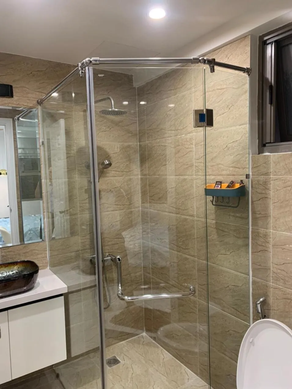 Bathroom in Saigon South Residence - Vina We Stay