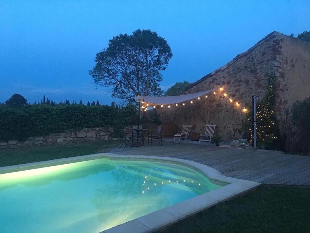 Swimming pool in Monte Vinea