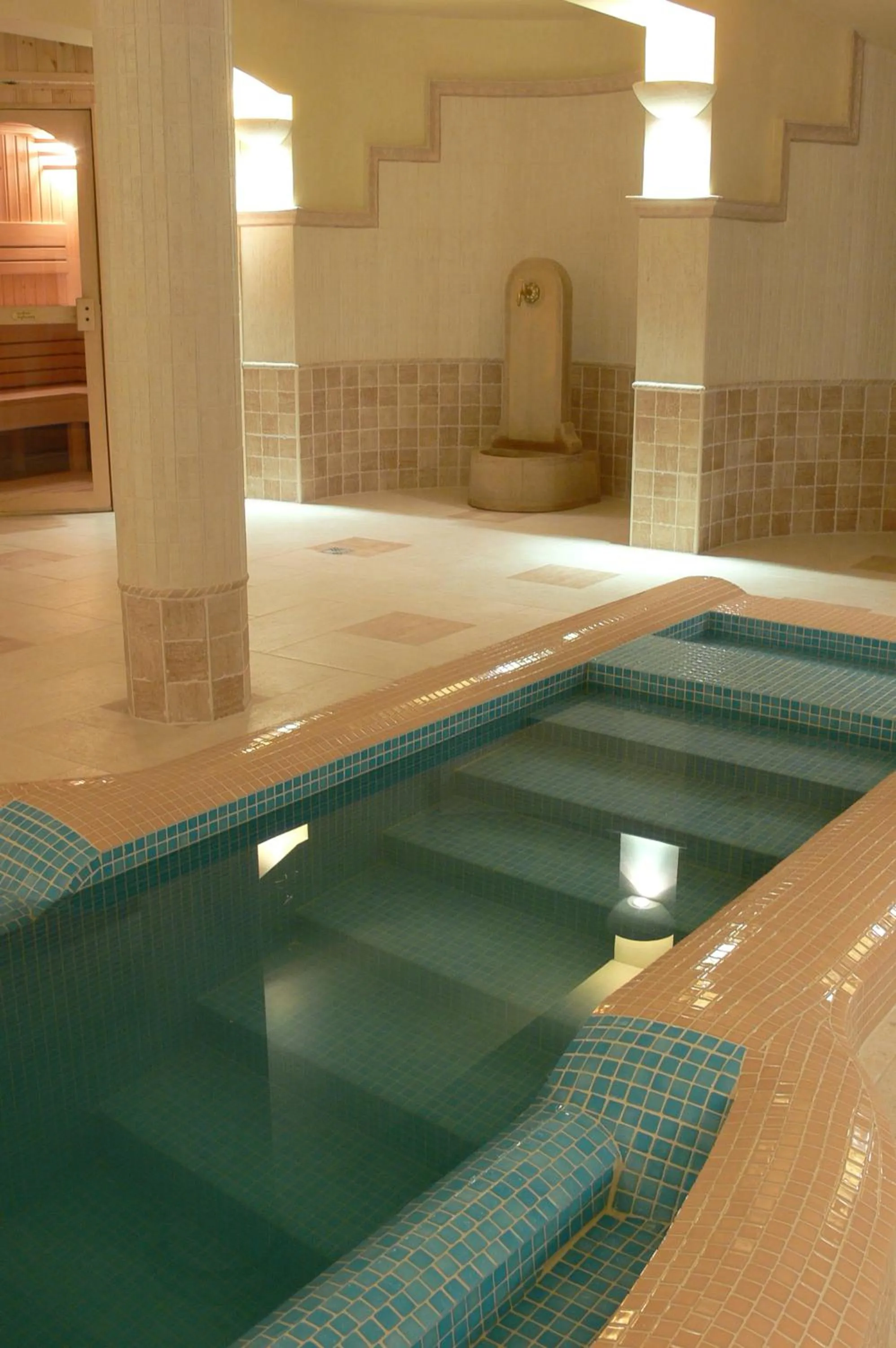 Spa and wellness centre/facilities in Öreg Miskolcz Hotel