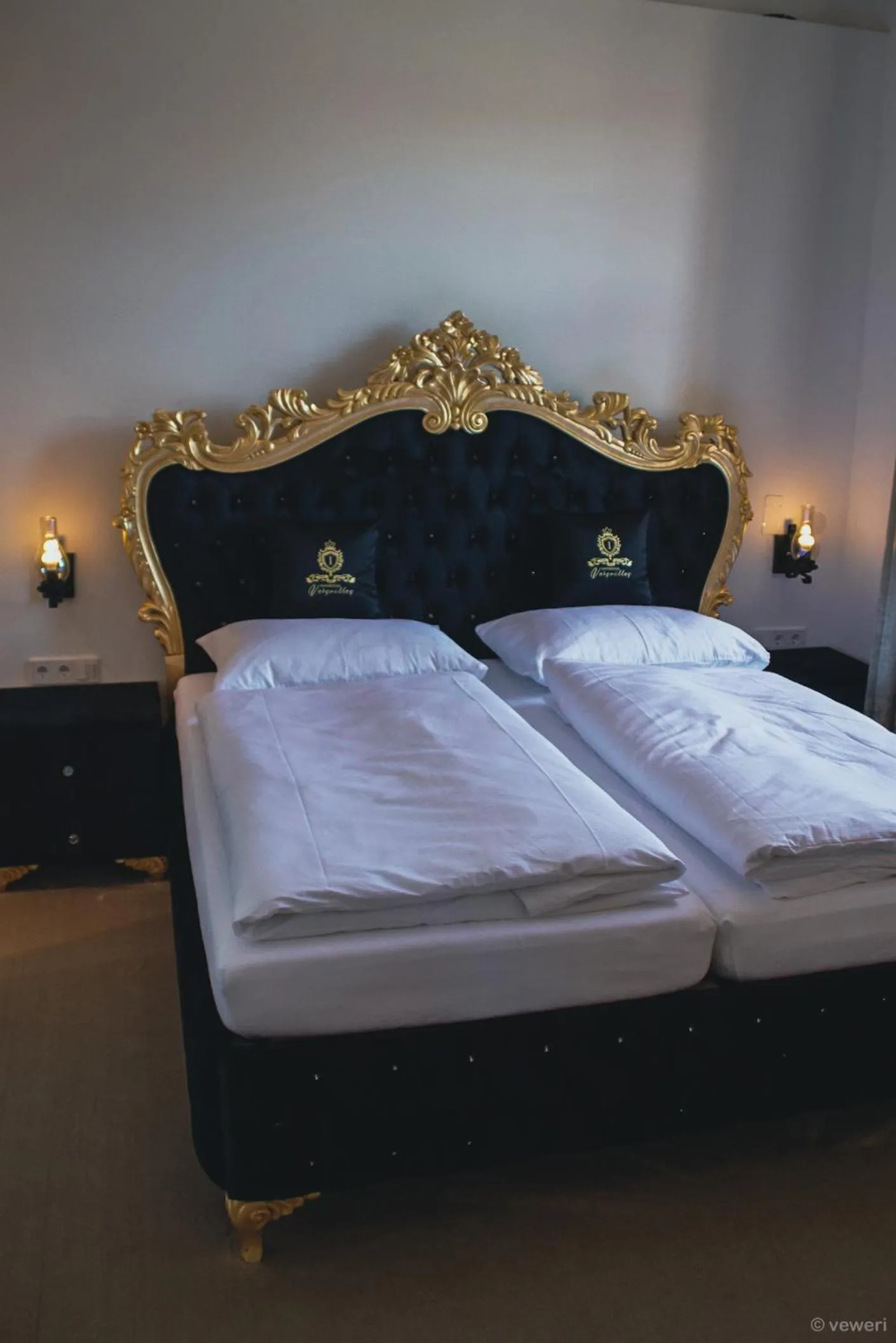 Bedroom, Bed in Innviertler Versailles