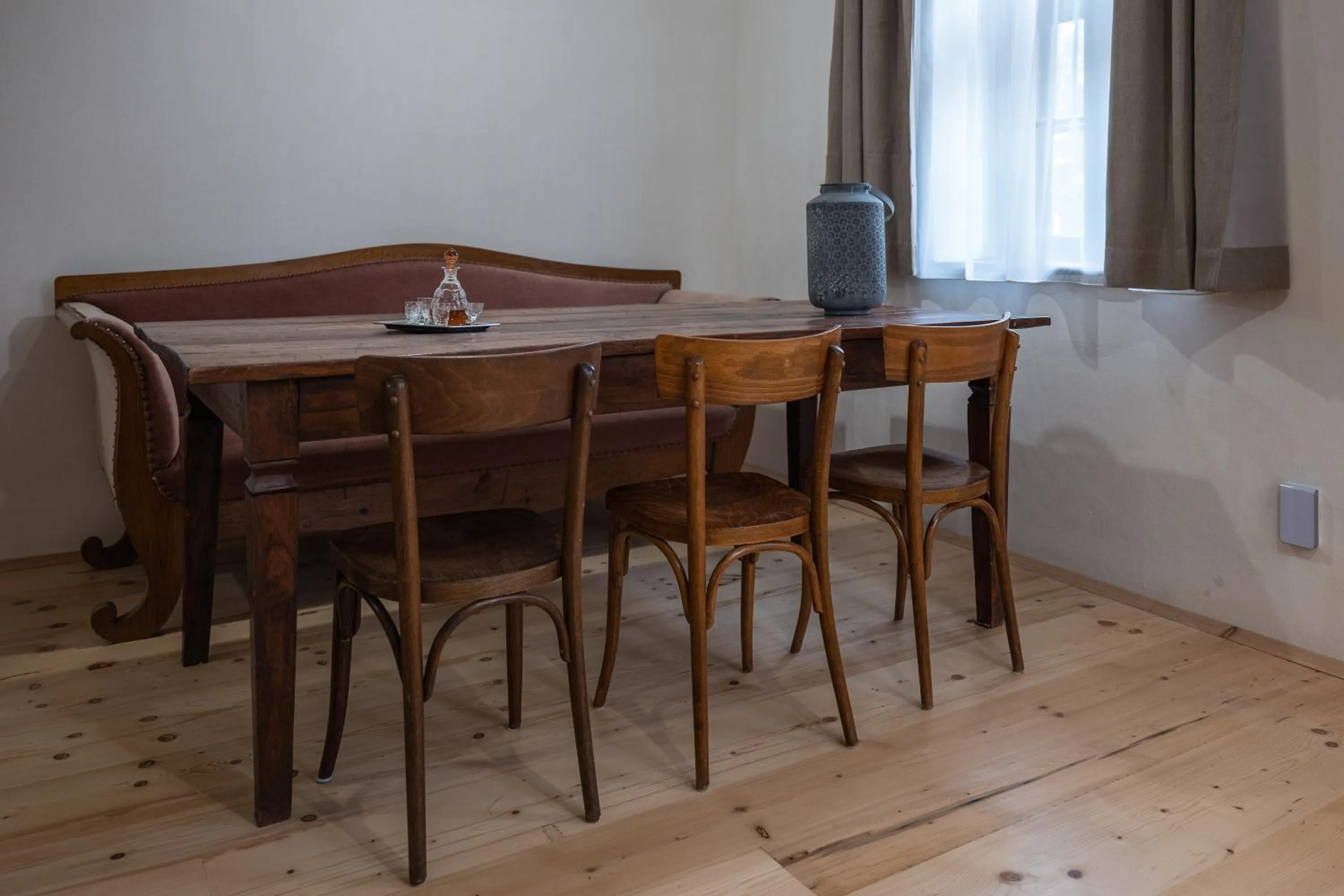 Photo of the whole room in Tschardakenhof Appartements