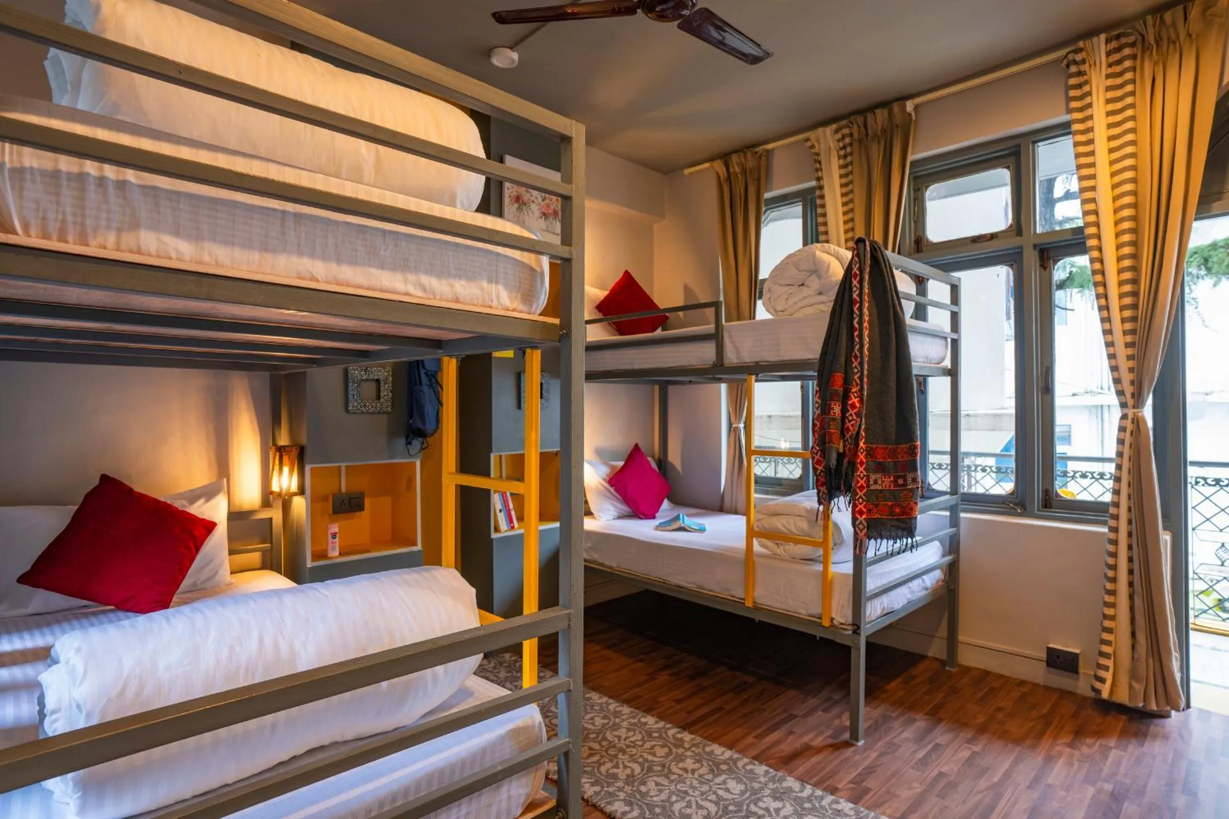 Bed in Zostel McLeodganj