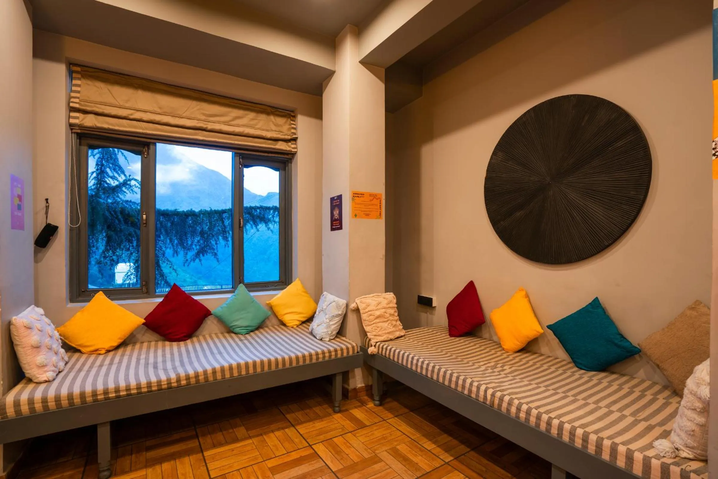 Facade/entrance in Zostel McLeodganj