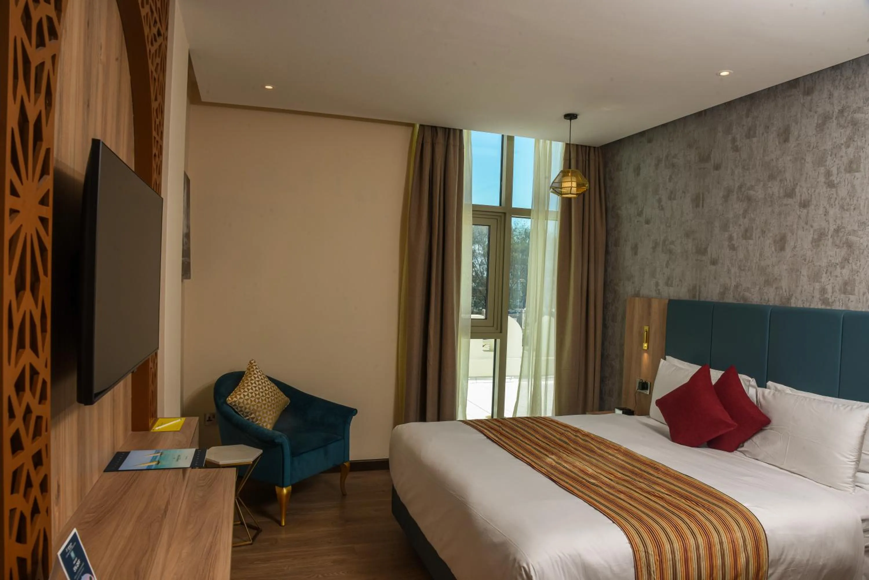 City view, Bed in Golden Tulip Zanzibar Airport Hotel & Spa