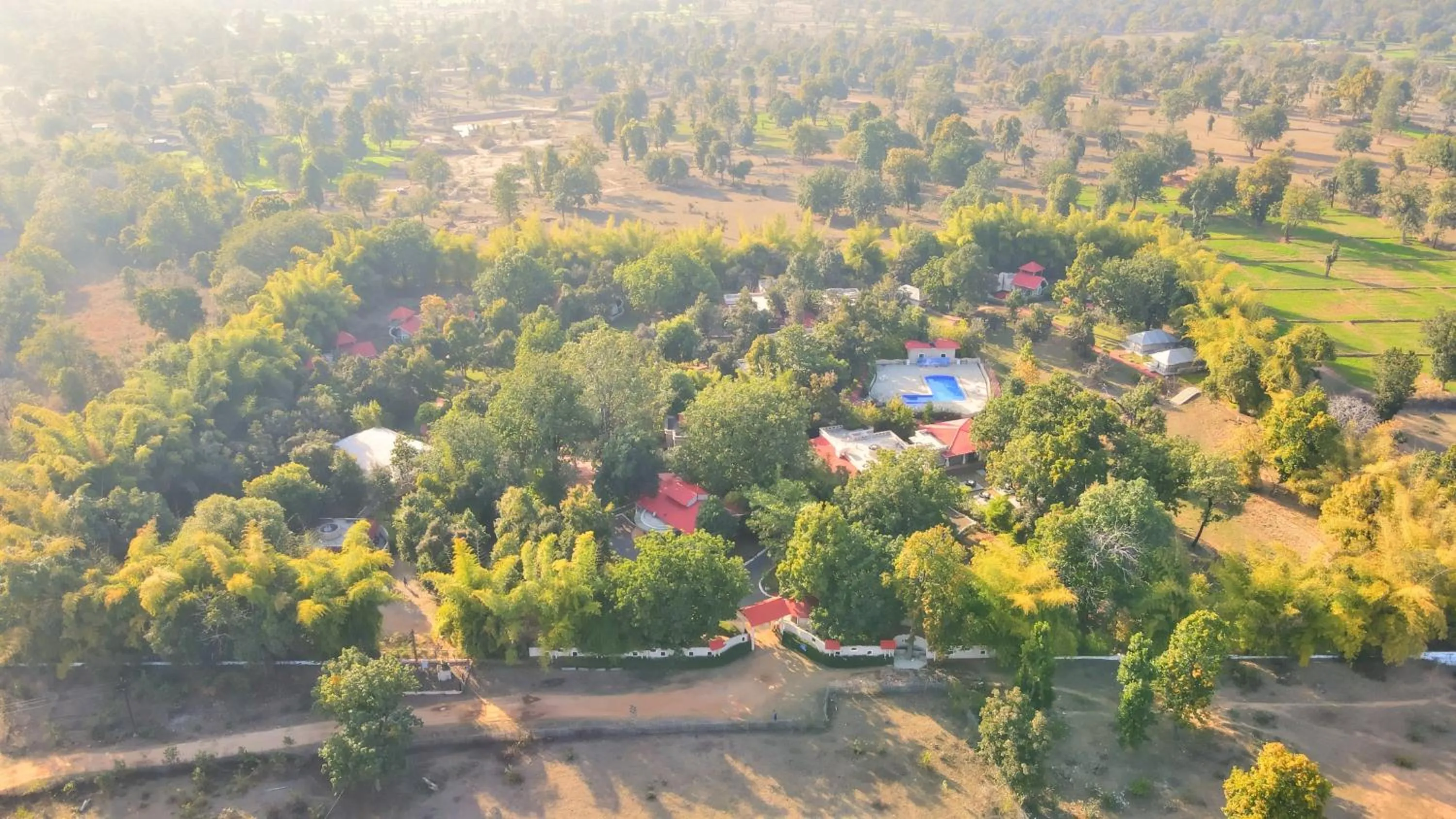 Bird's eye view in Bundela Bandhavgarh by Octave